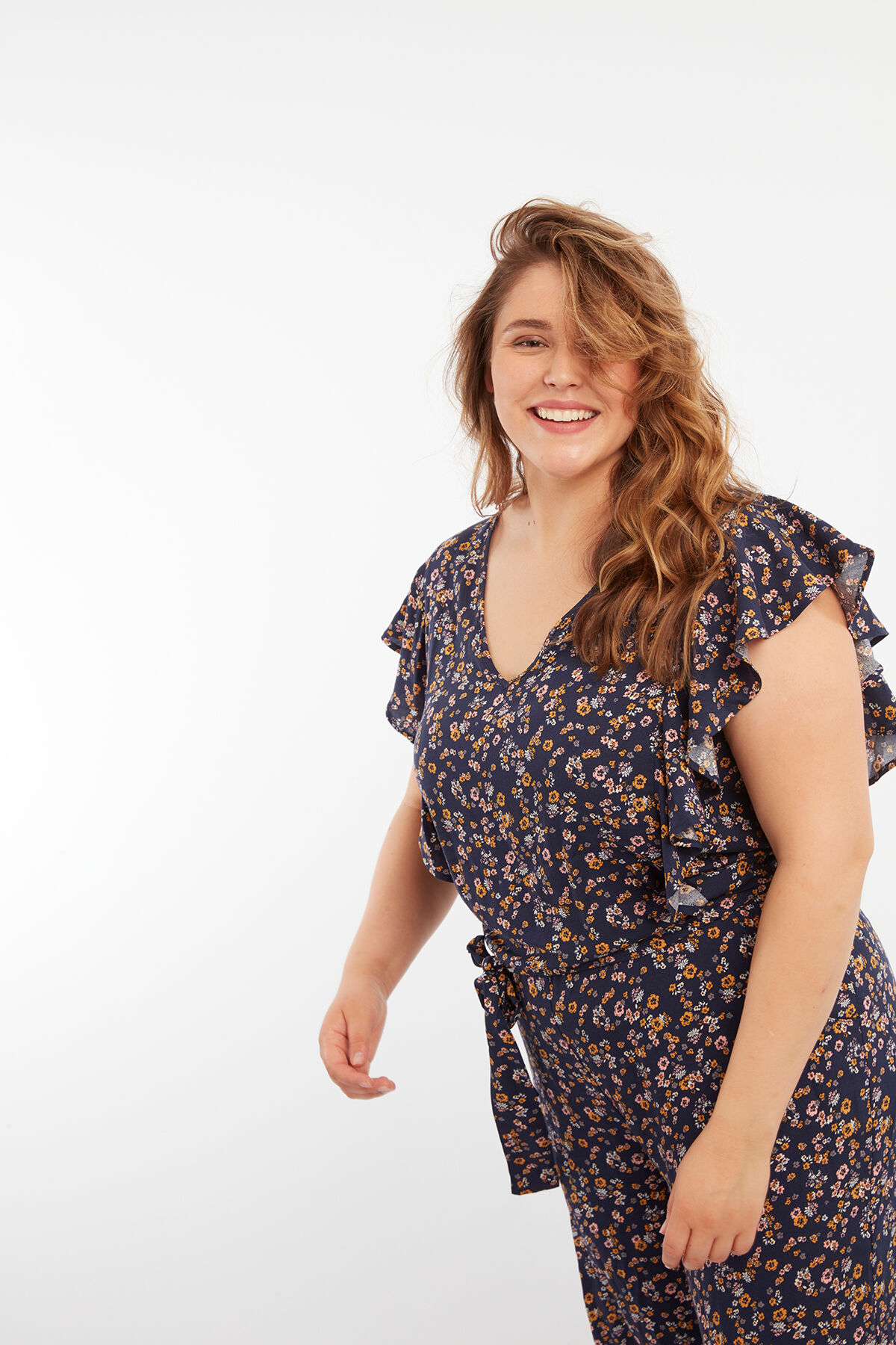 Combinaison &agrave; imprim&eacute; floral image number 5