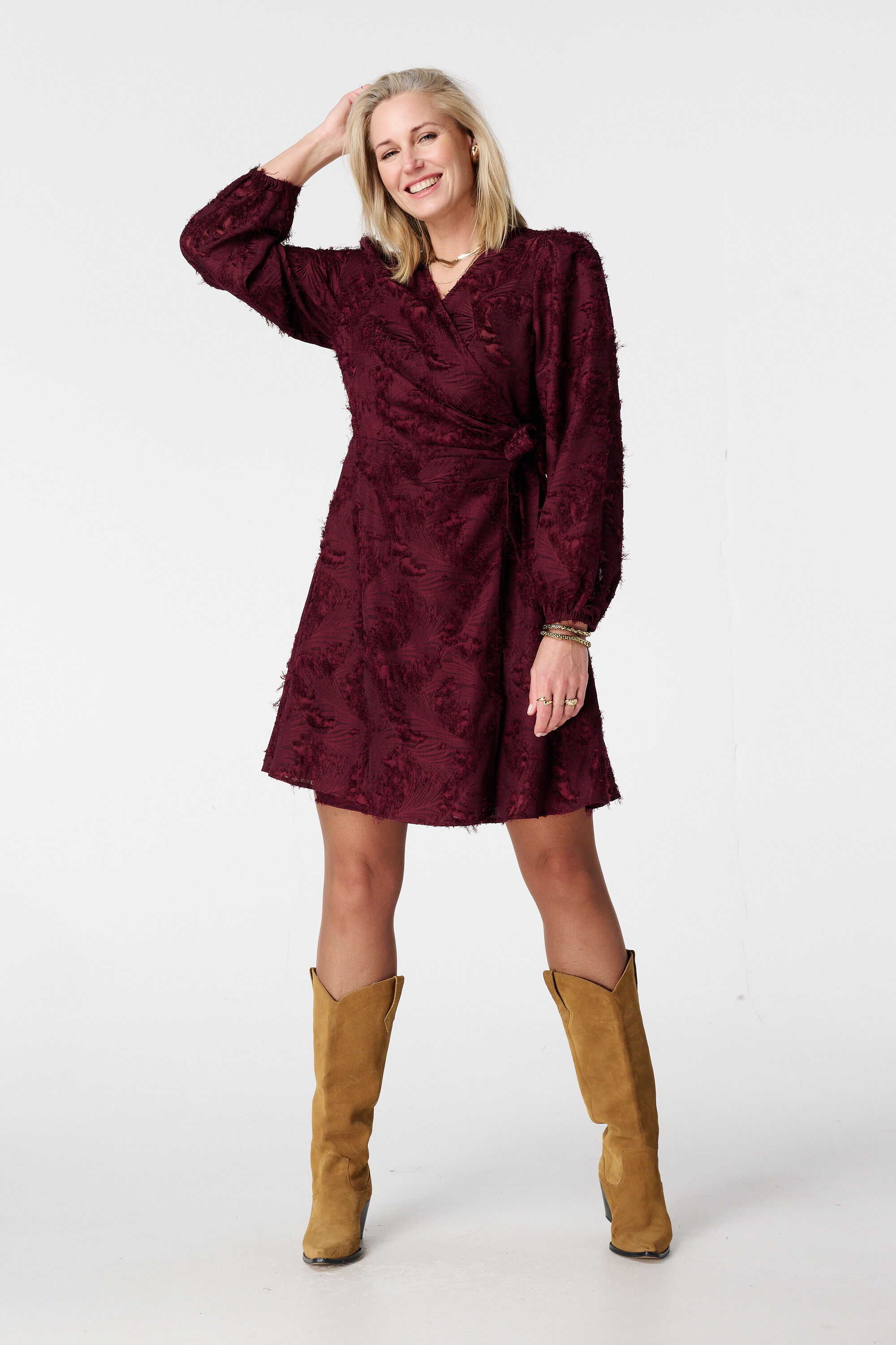 Robe &agrave; effet portefeuille et dentelle structur&eacute;e