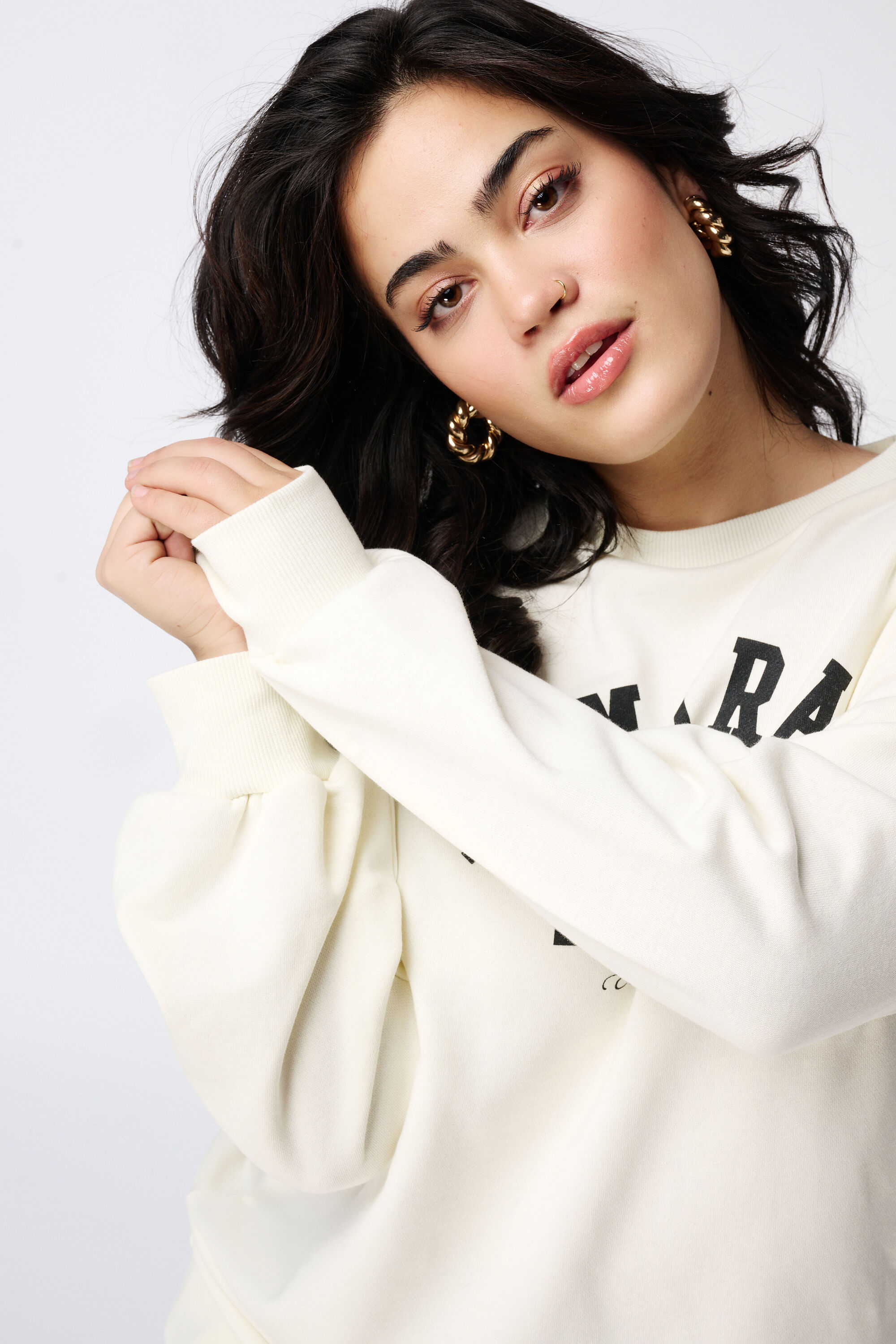 Pull avec inscription image number 4