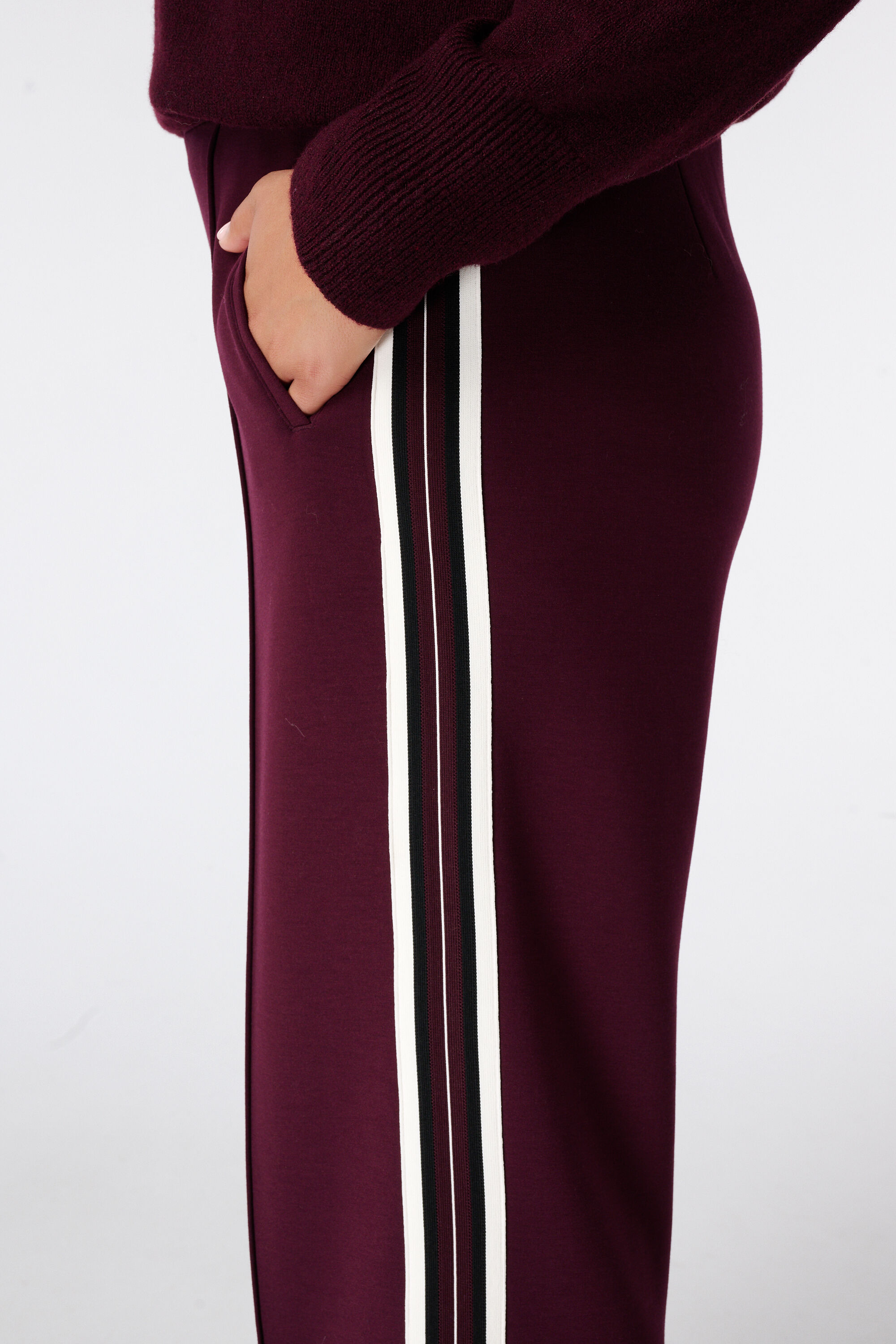 Pantalon &agrave; bande contrastante image number 4