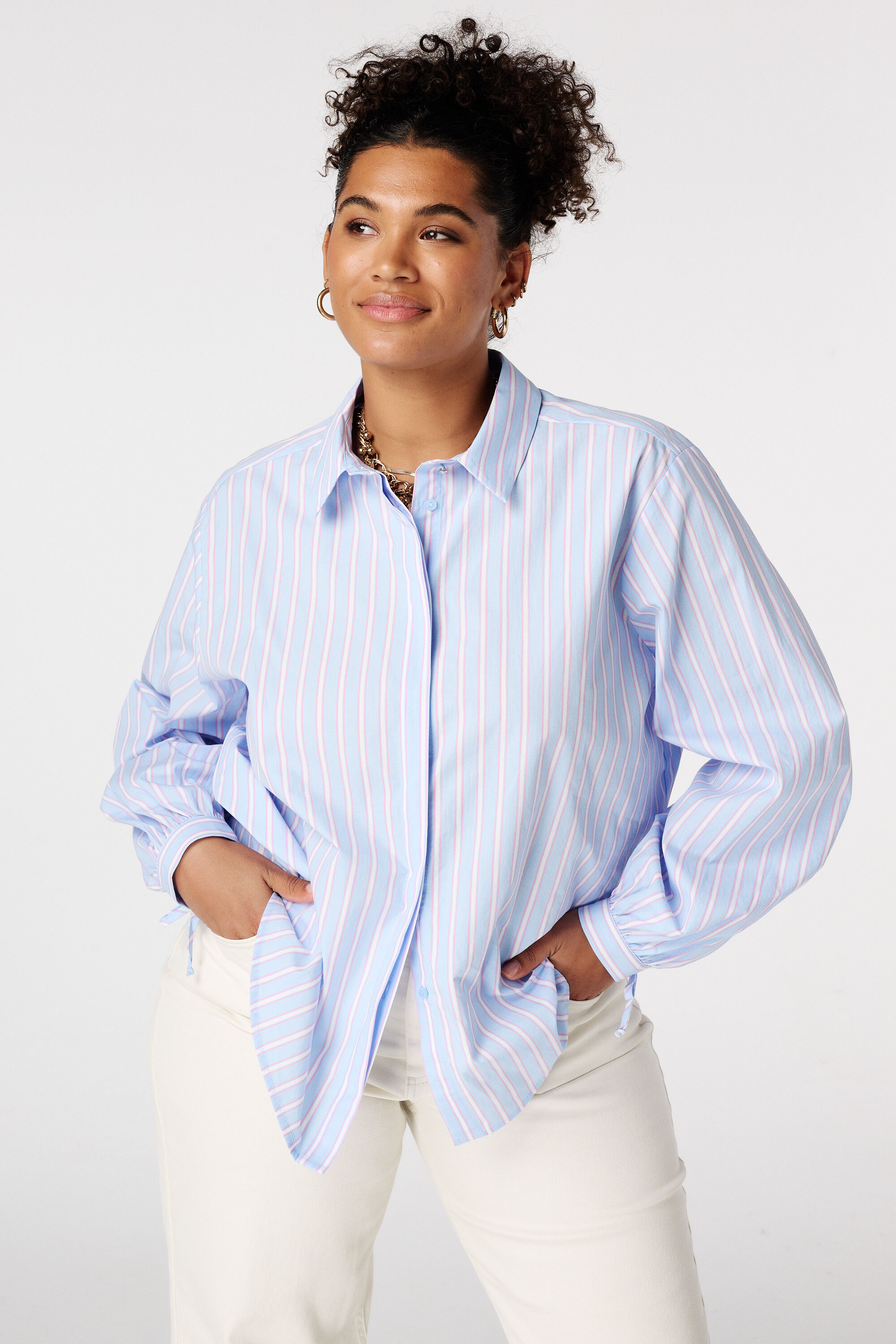 Blouse ray&eacute;e image number 0