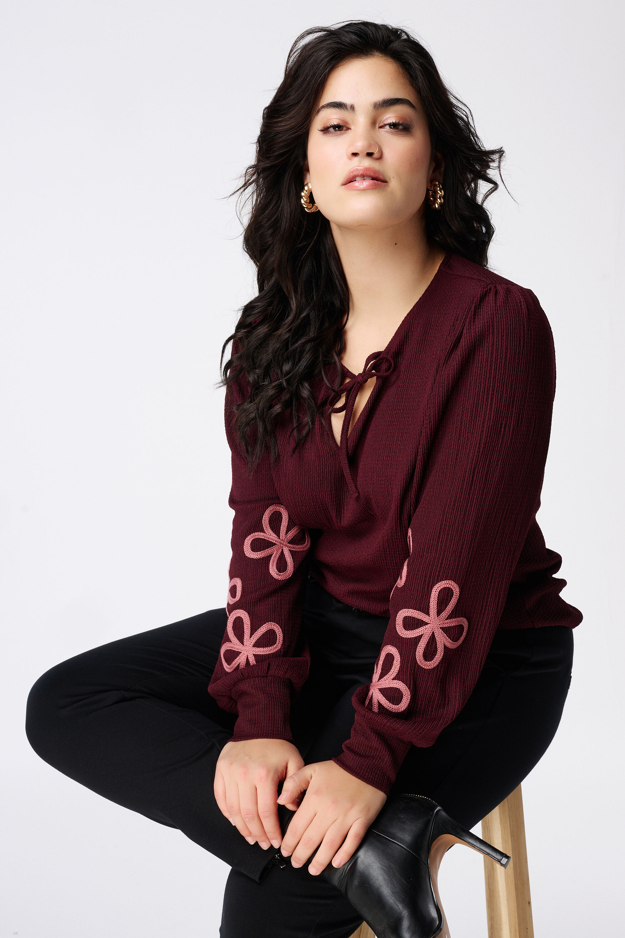 Haut avec d&eacute;tails sur les manches image number 6