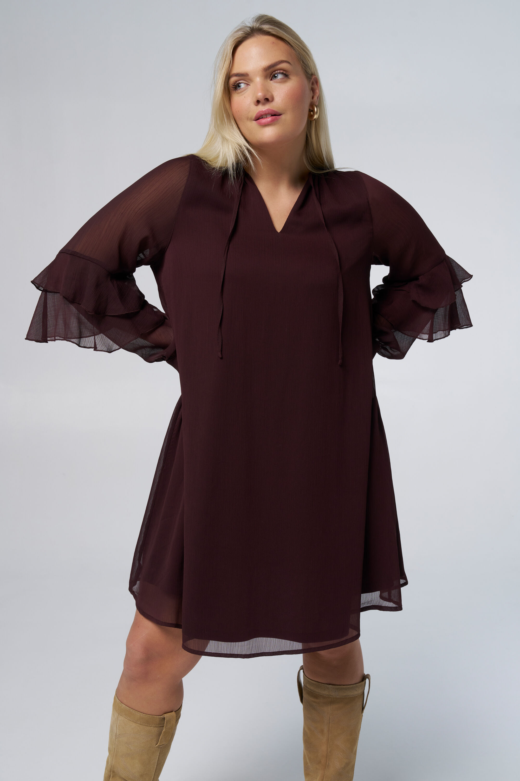 Robe &agrave; manches volant&eacute;es image number 5