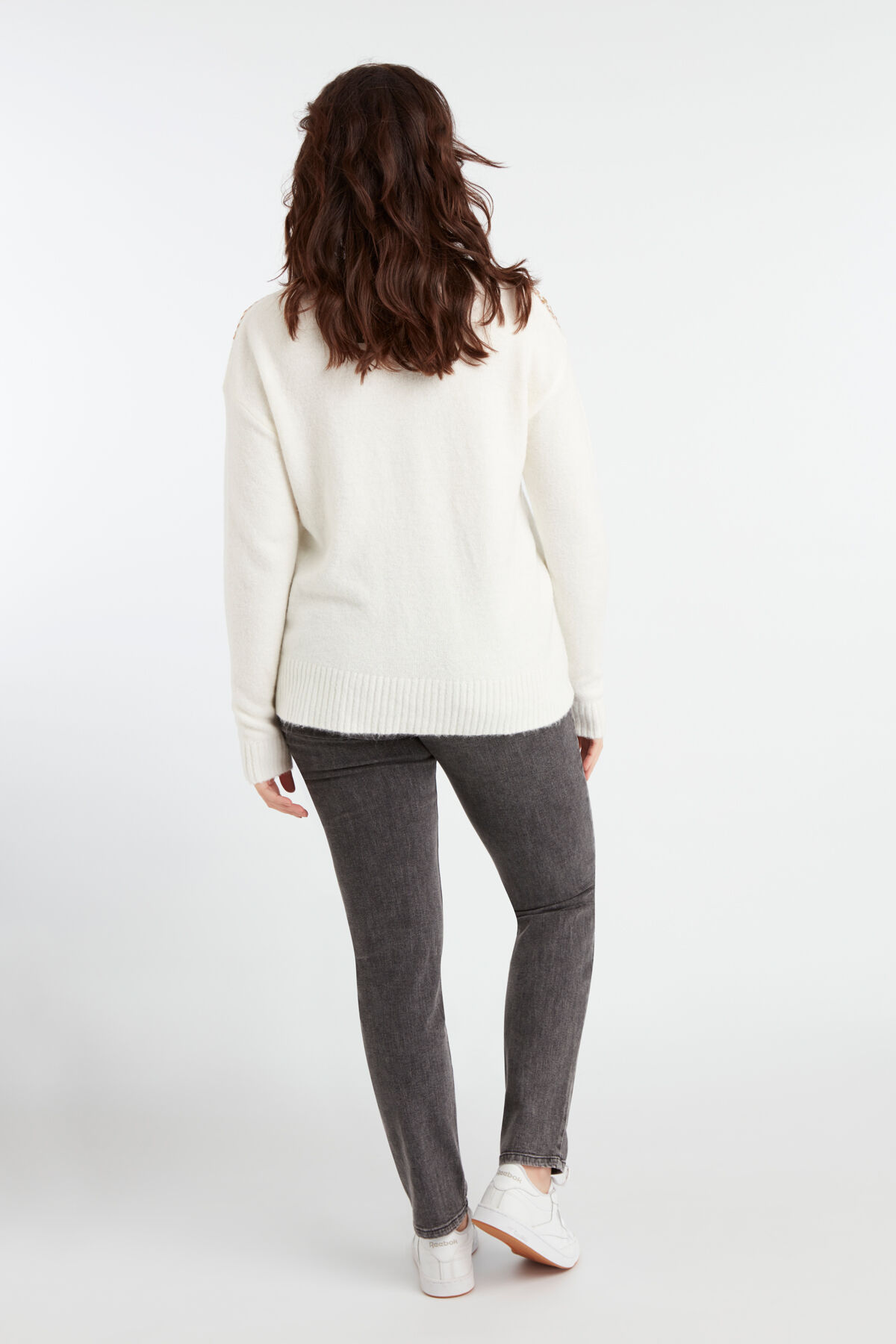 Pull-over &agrave; paillettes image number 6