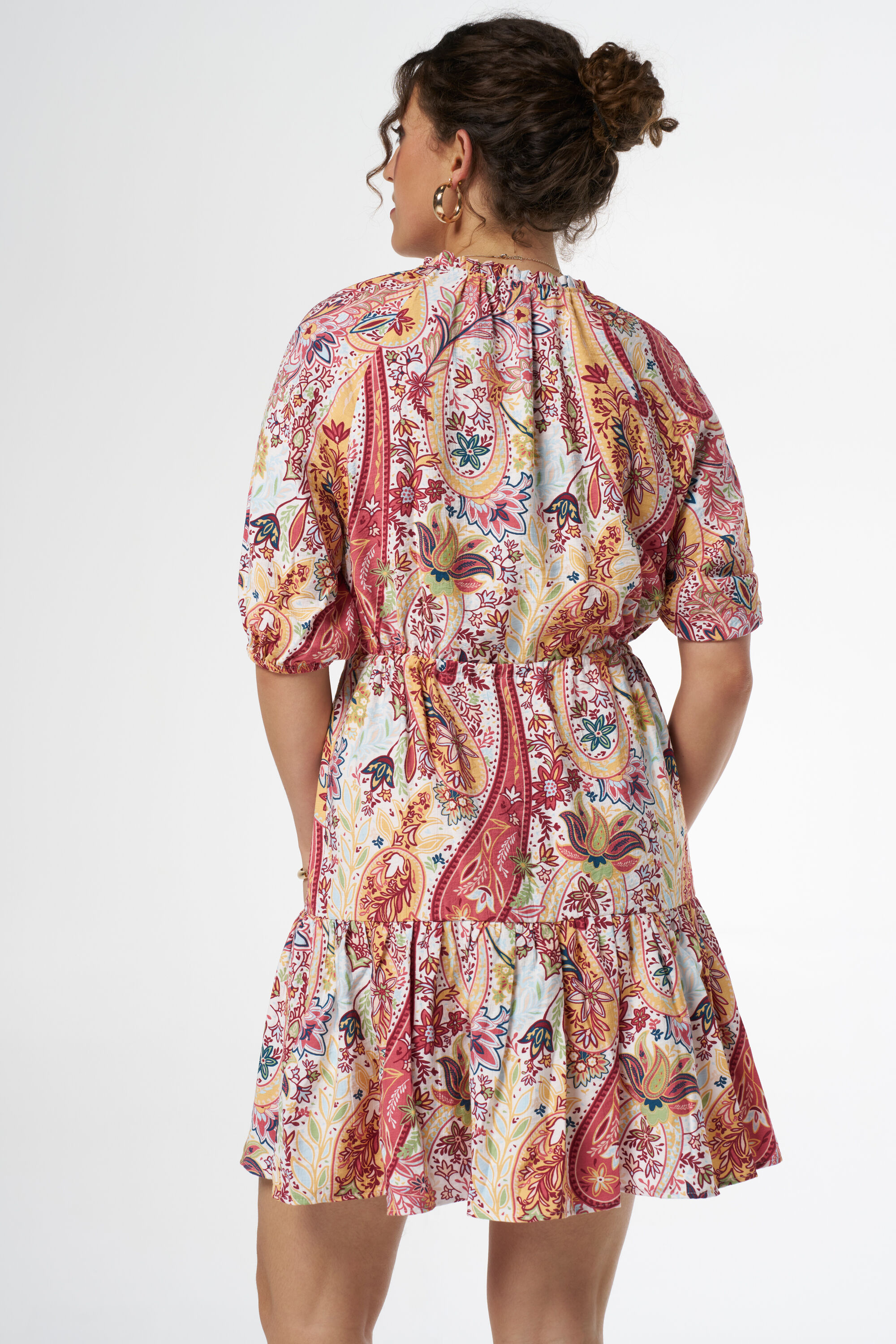 Robe sophistiqu&eacute;e image number 3