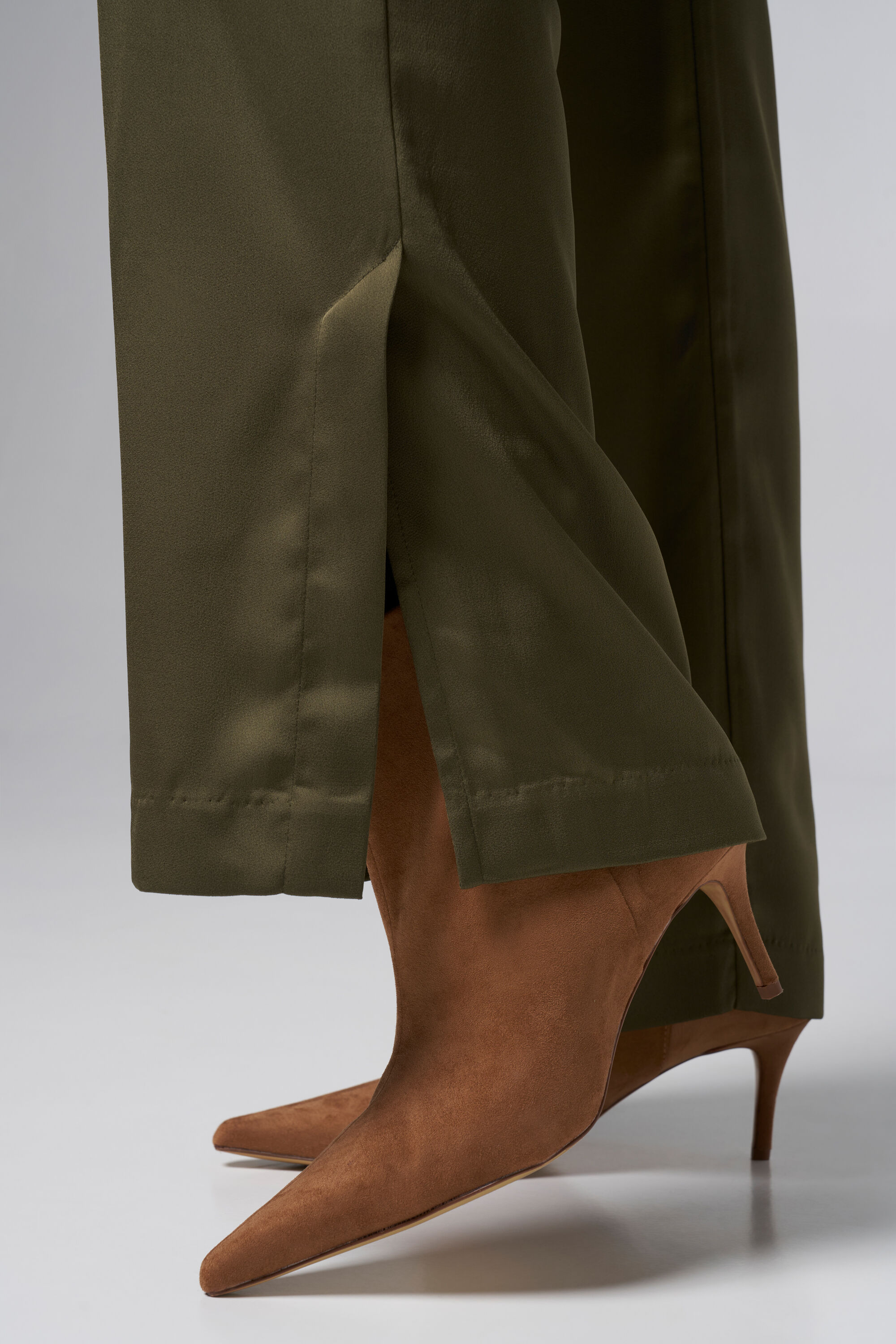 Pantalon avec poches image number 4