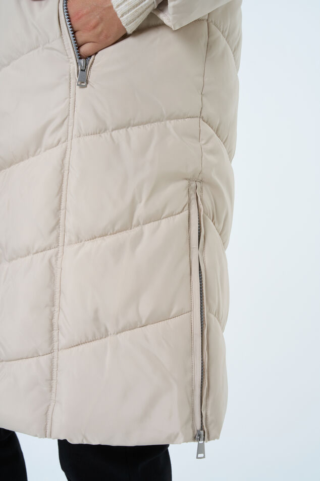 Veste longue matelassée  image number 5