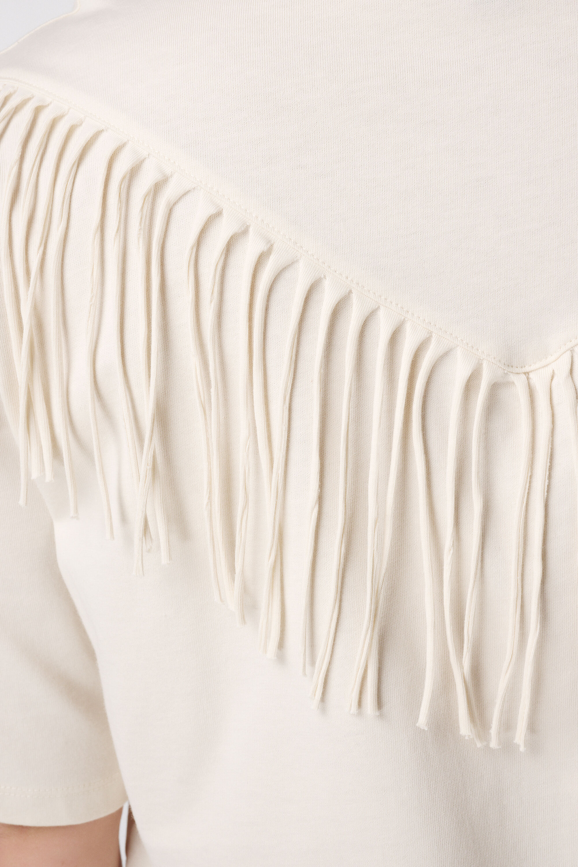 T-shirt western avec franges image number 6