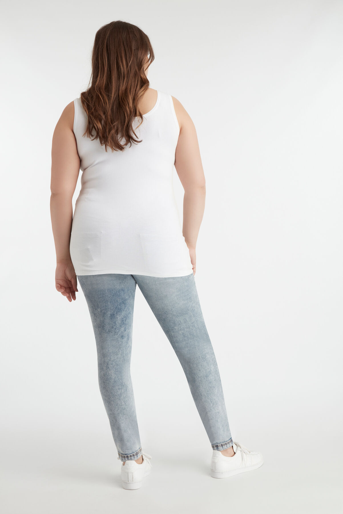 D&eacute;bardeur en coton image number 4