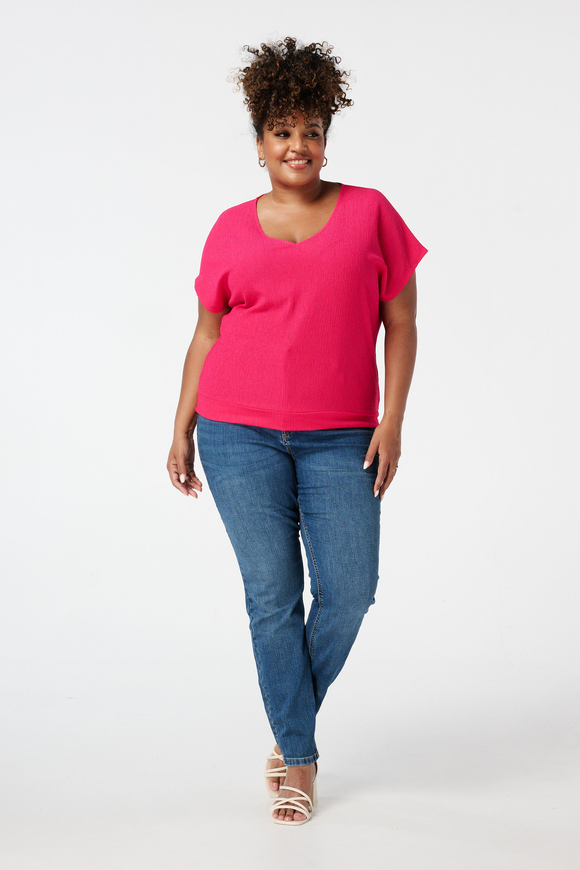 Haut textur&eacute; avec mancherons image number 5