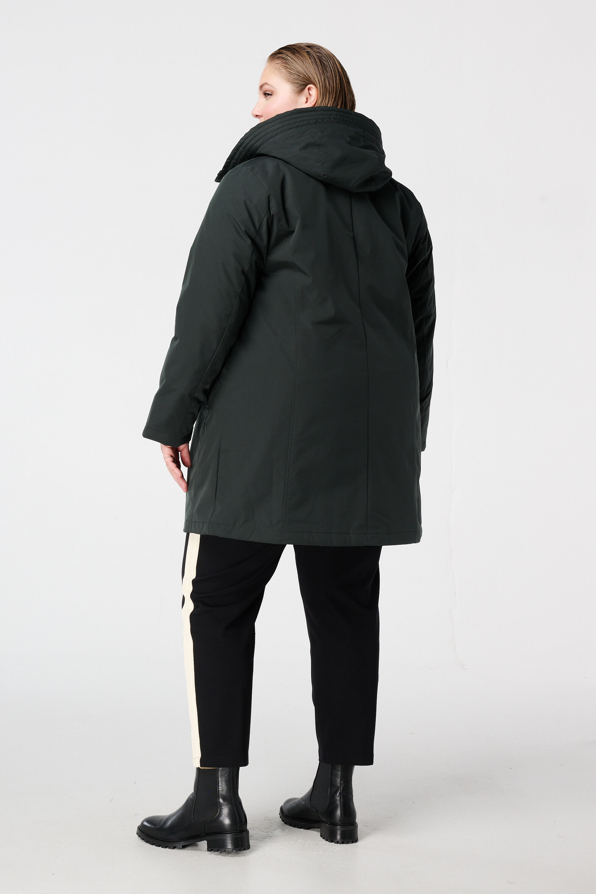 Veste imperm&eacute;able avec capuche image number 3