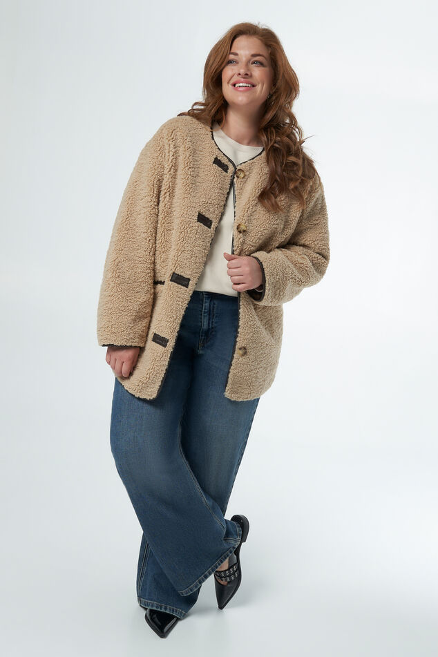 Veste teddy avec détails en cuir image number 5