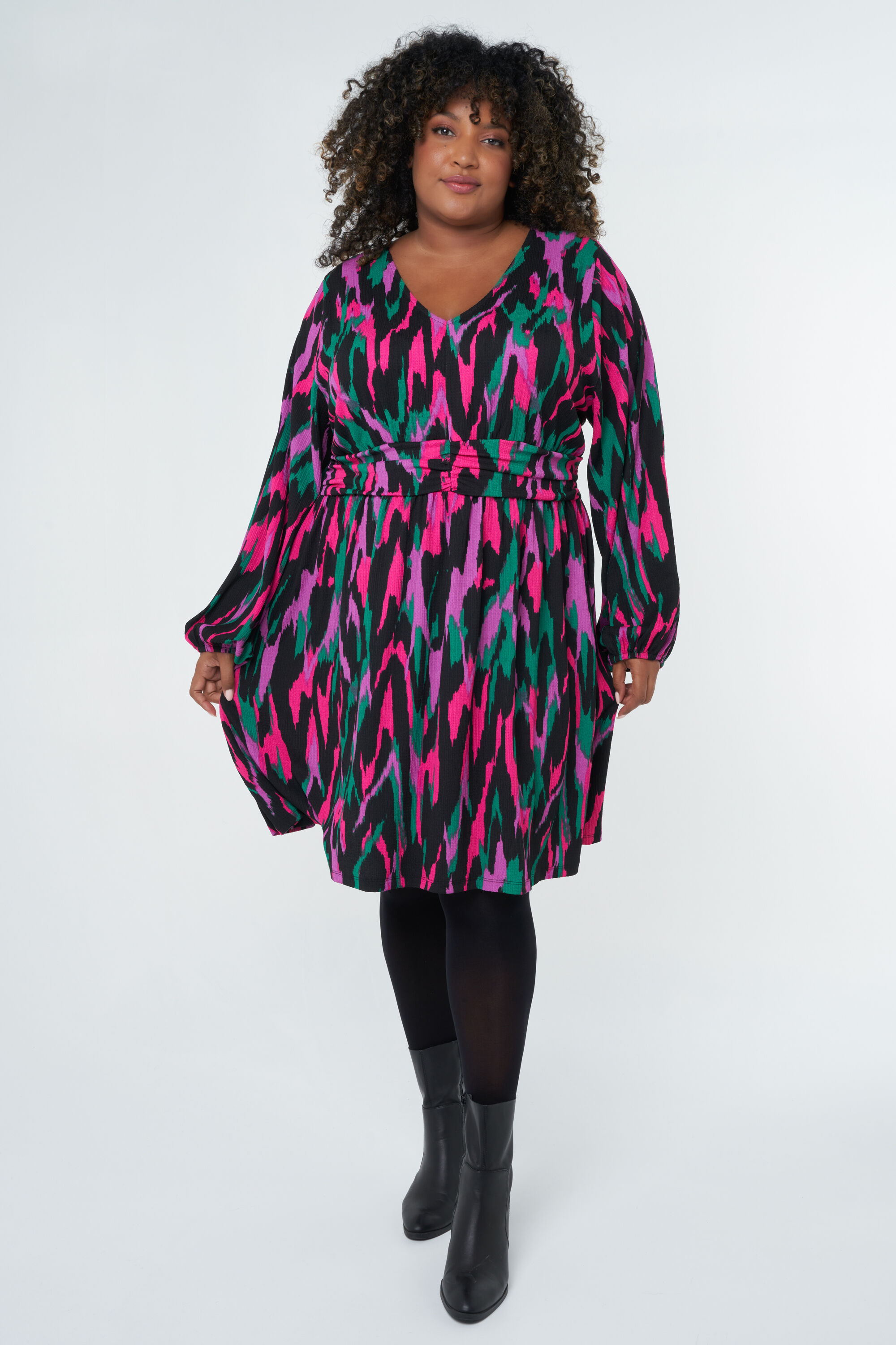 Robe pull image number 4