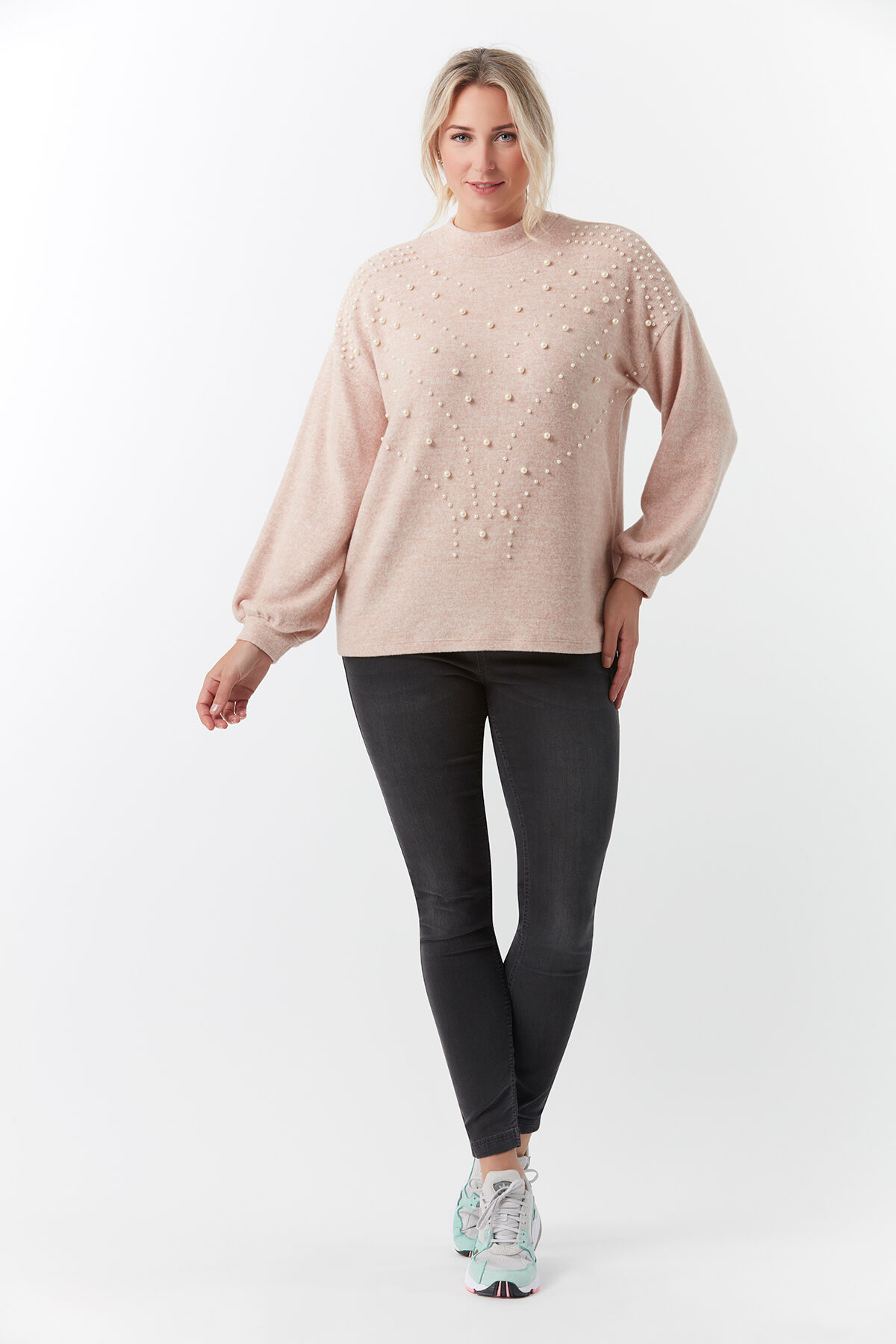 Pull avec perles