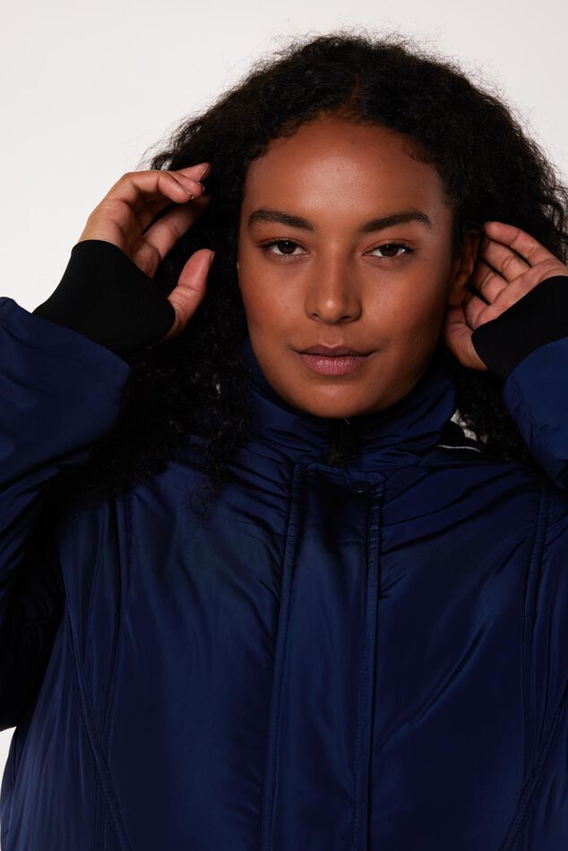 Veste matelassée avec capuche image number 5