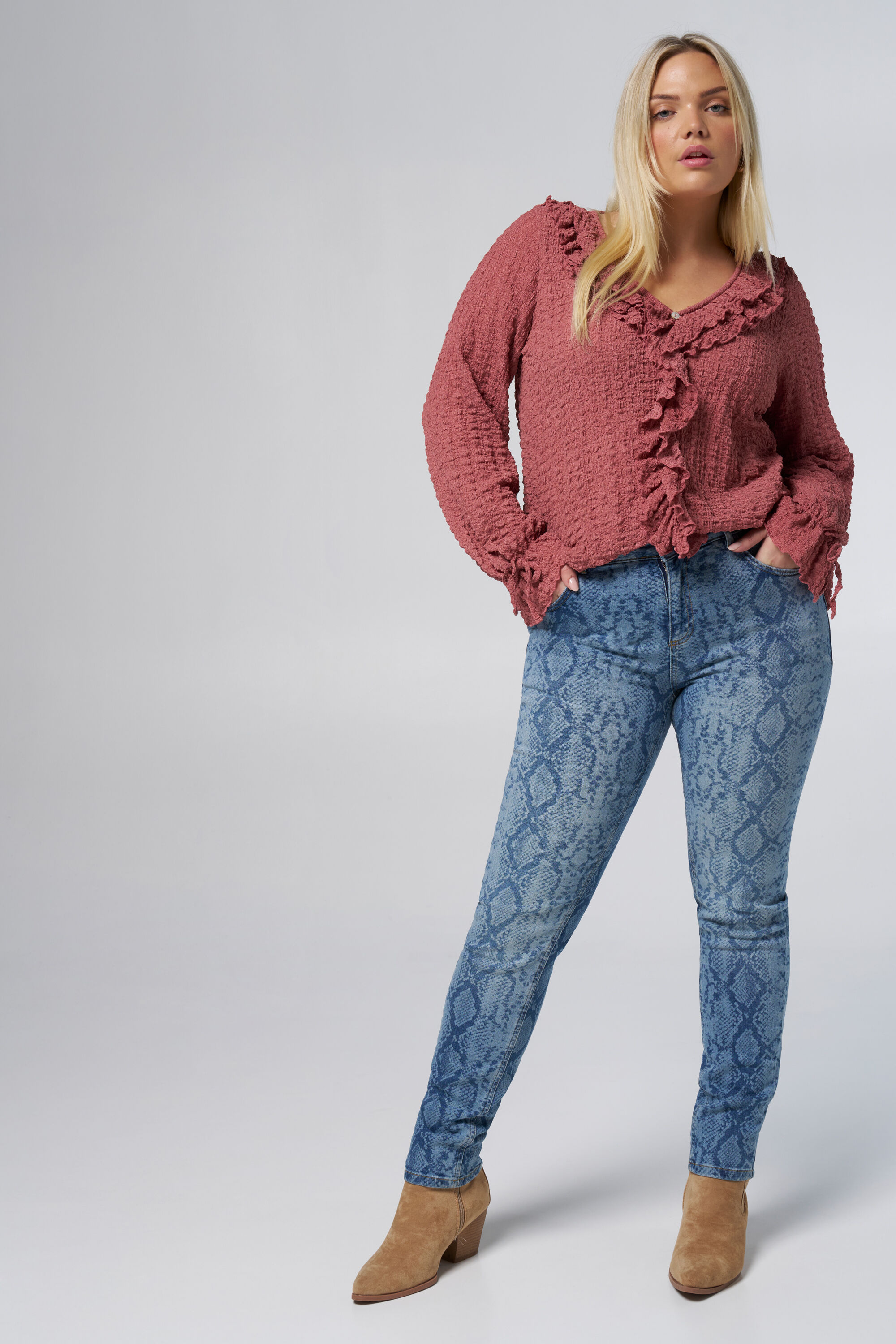 Haut &agrave; volants image number 4