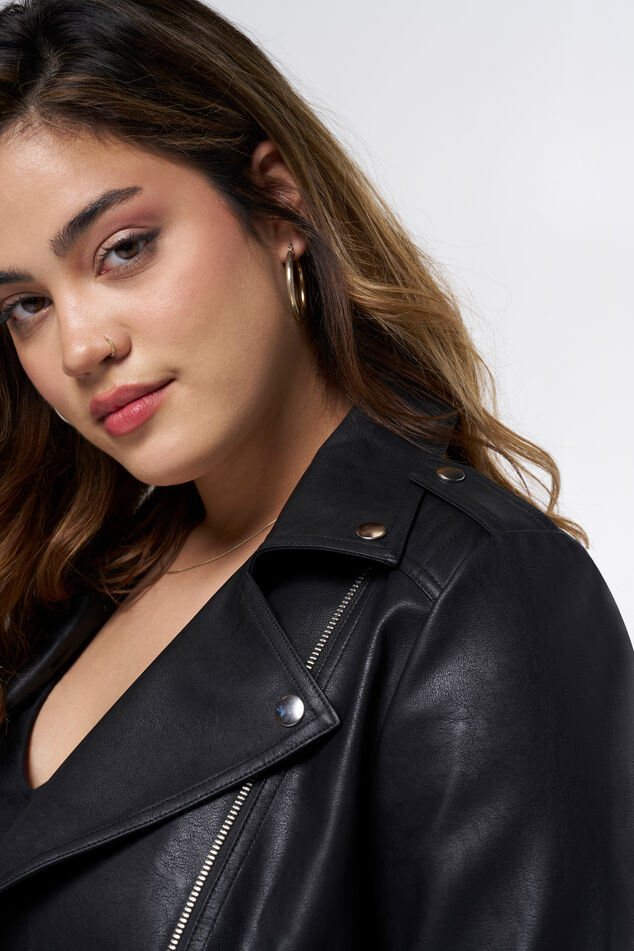 Veste en cuir avec détails argentés image number 4