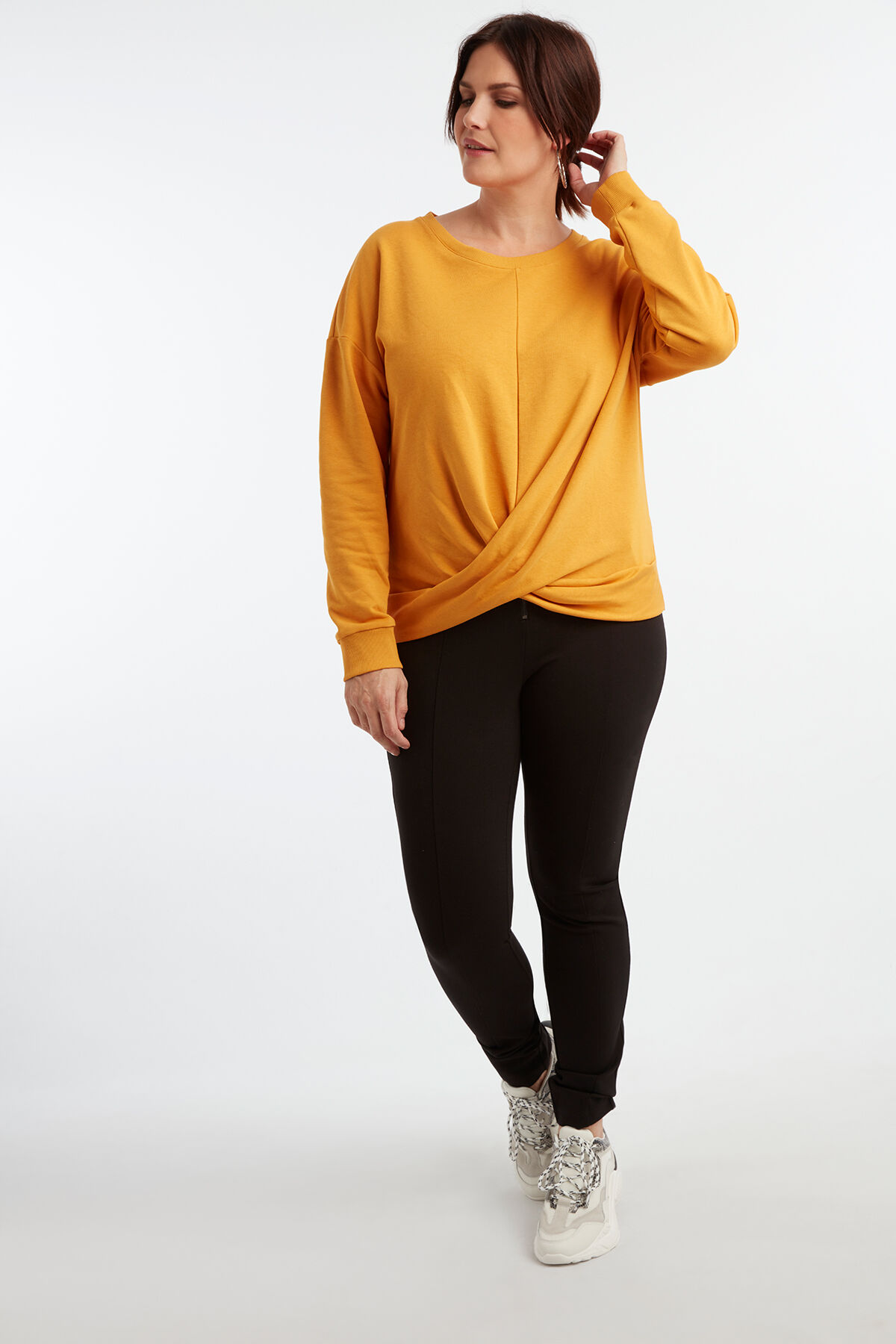 Pull  image number 3