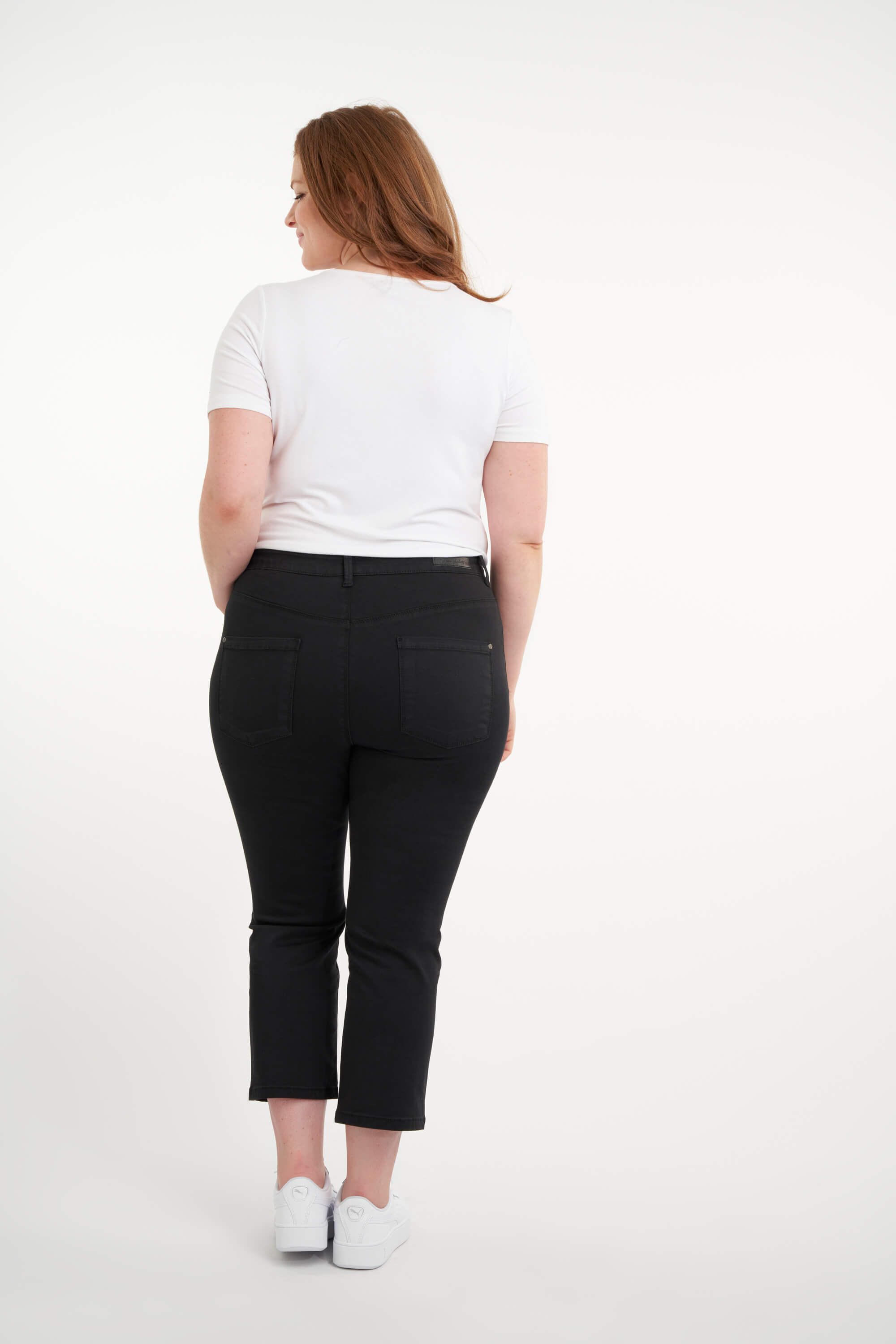 3/4 Jean &agrave; jambes slim SLIMS image number 3