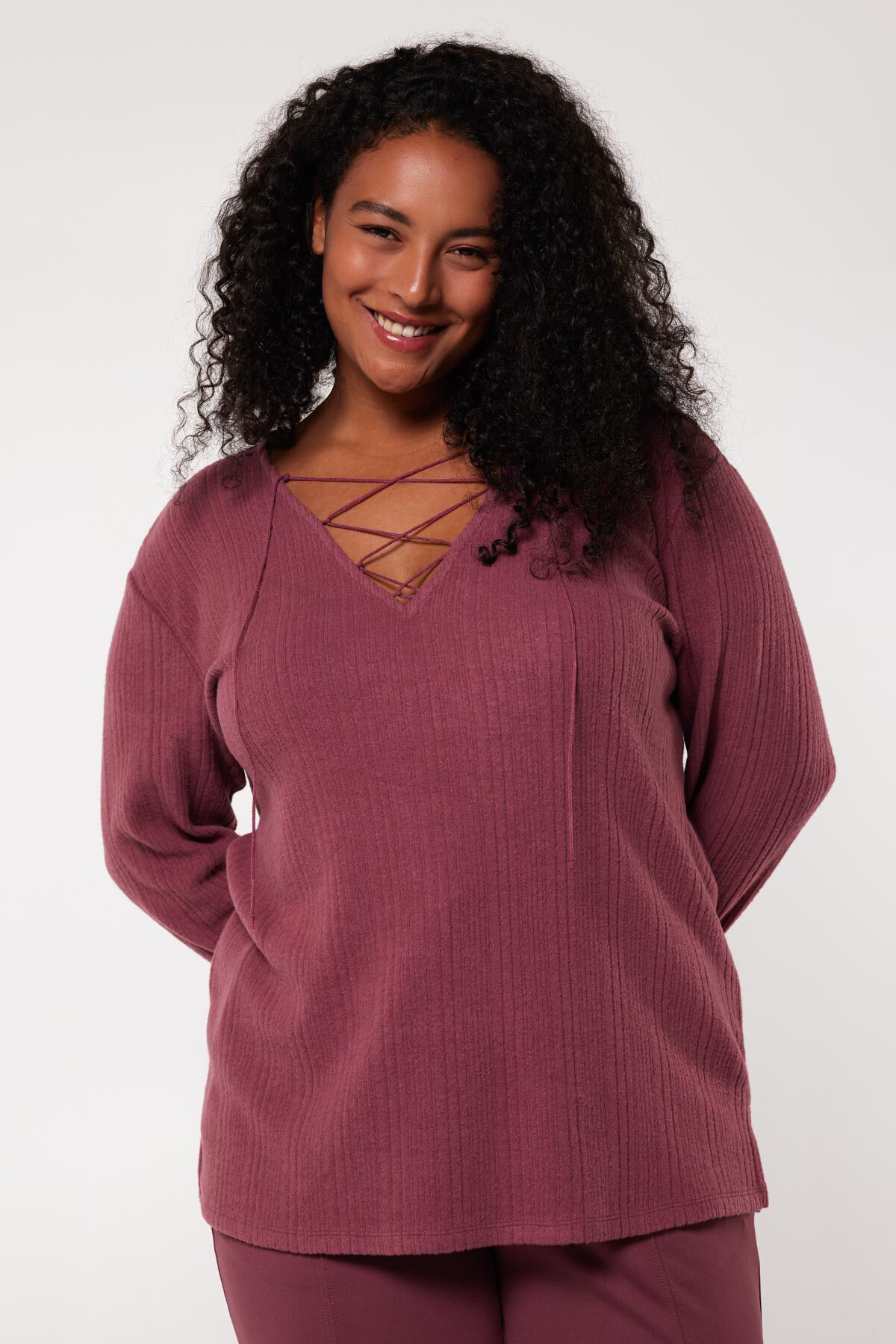 Haut coupe droite avec col en V  image number 5