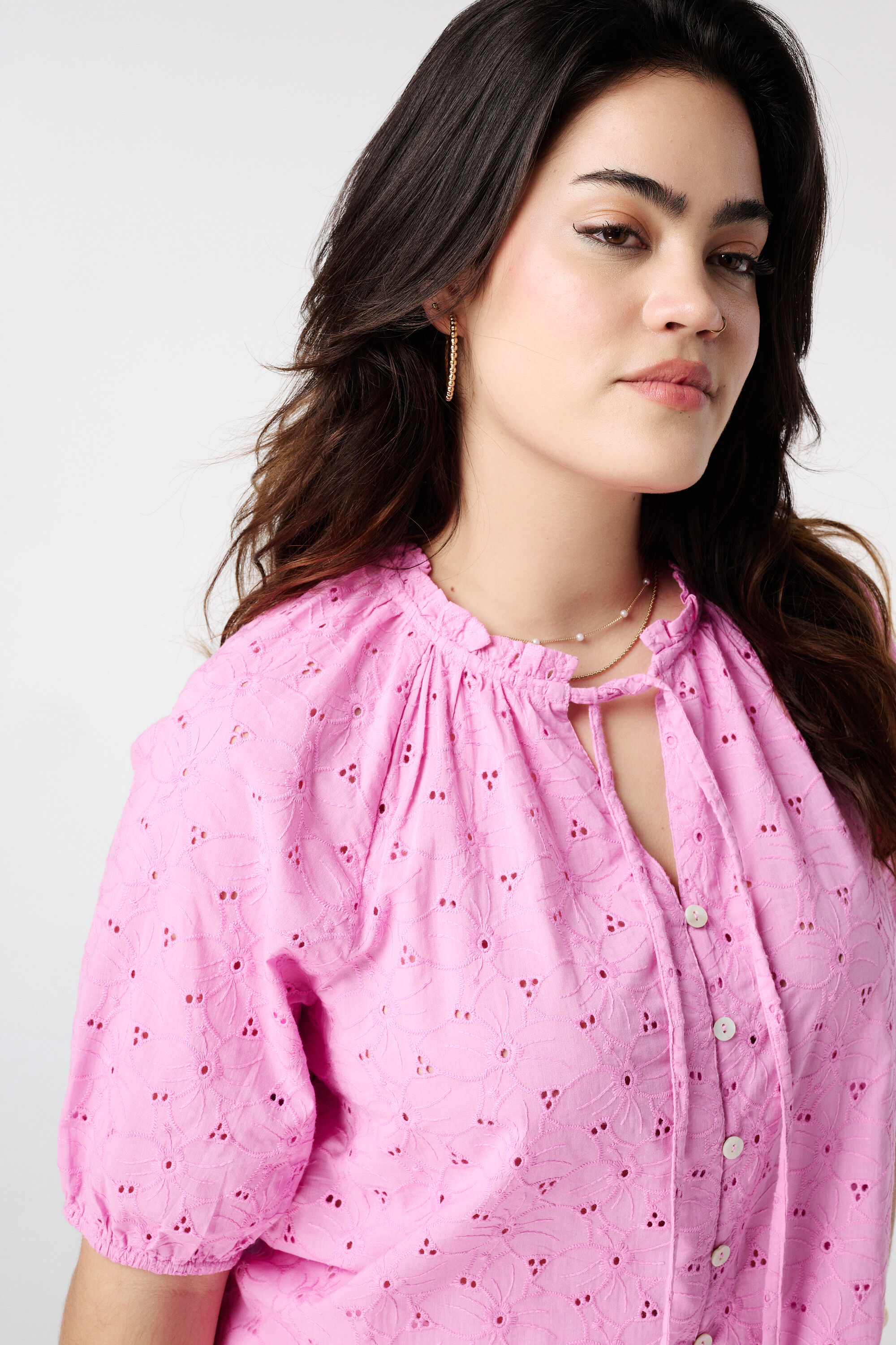 Chemisier brod&eacute; &agrave; manches bouffantes image number 4