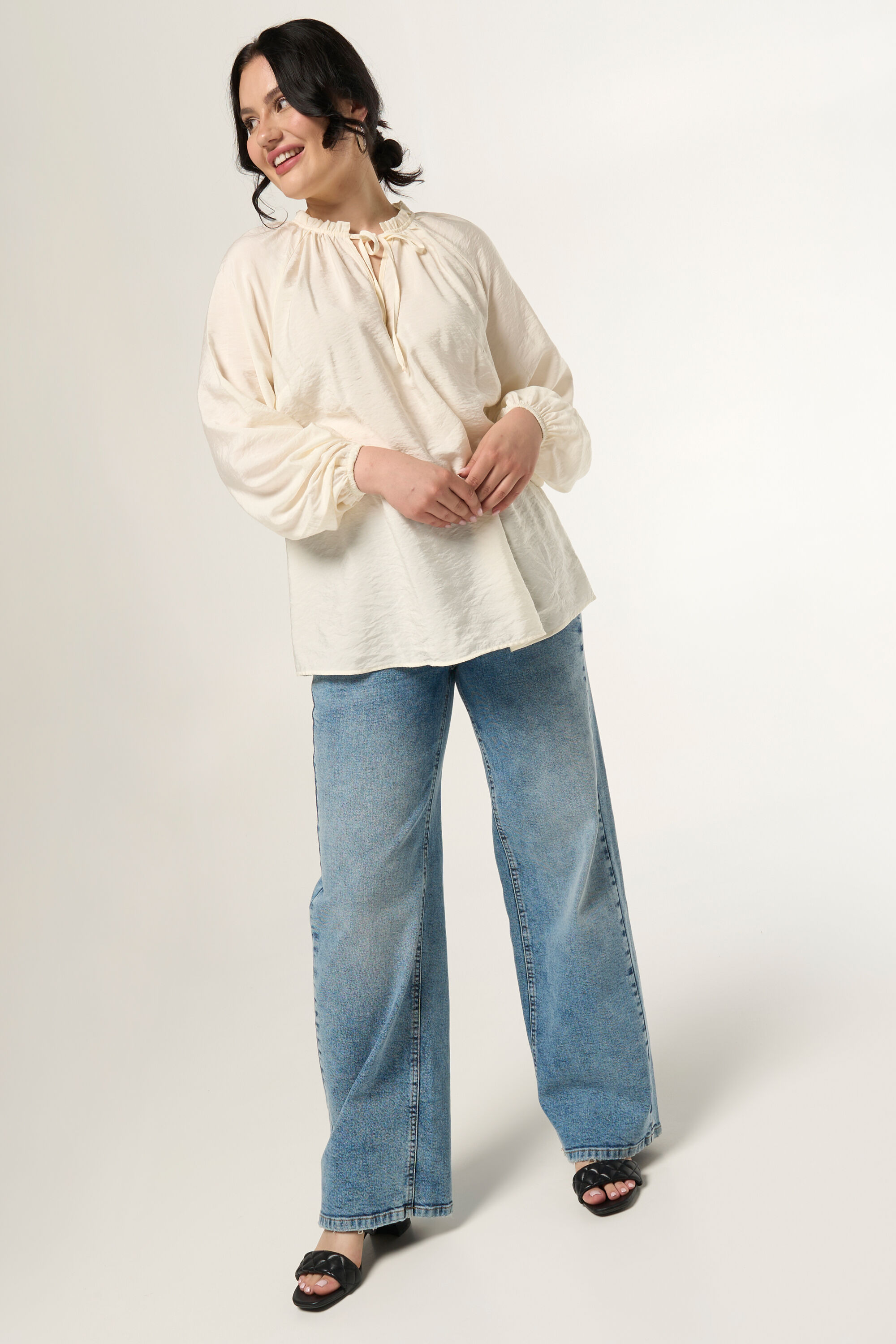 Chemisier &agrave; col en V image number 5