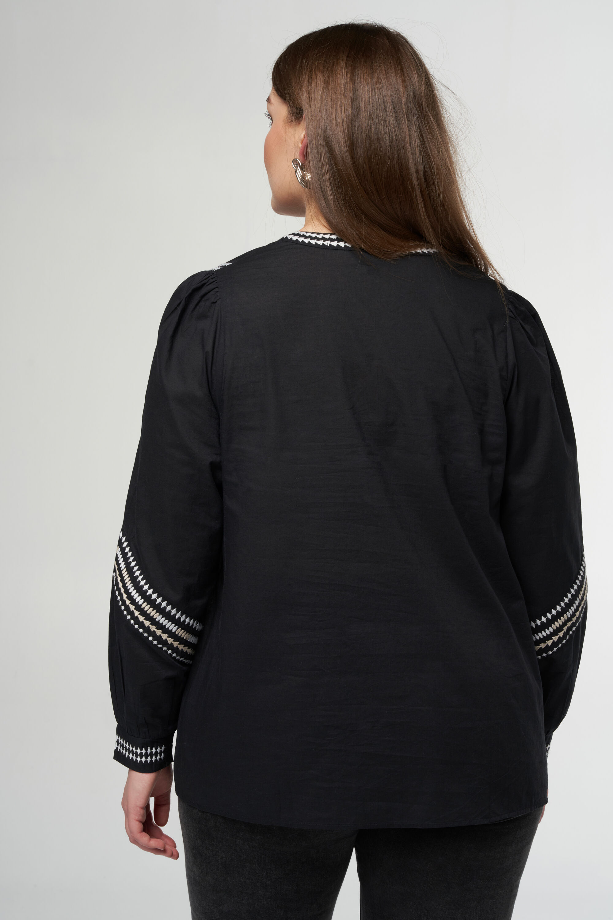 Chemisier brod&eacute; image number 3