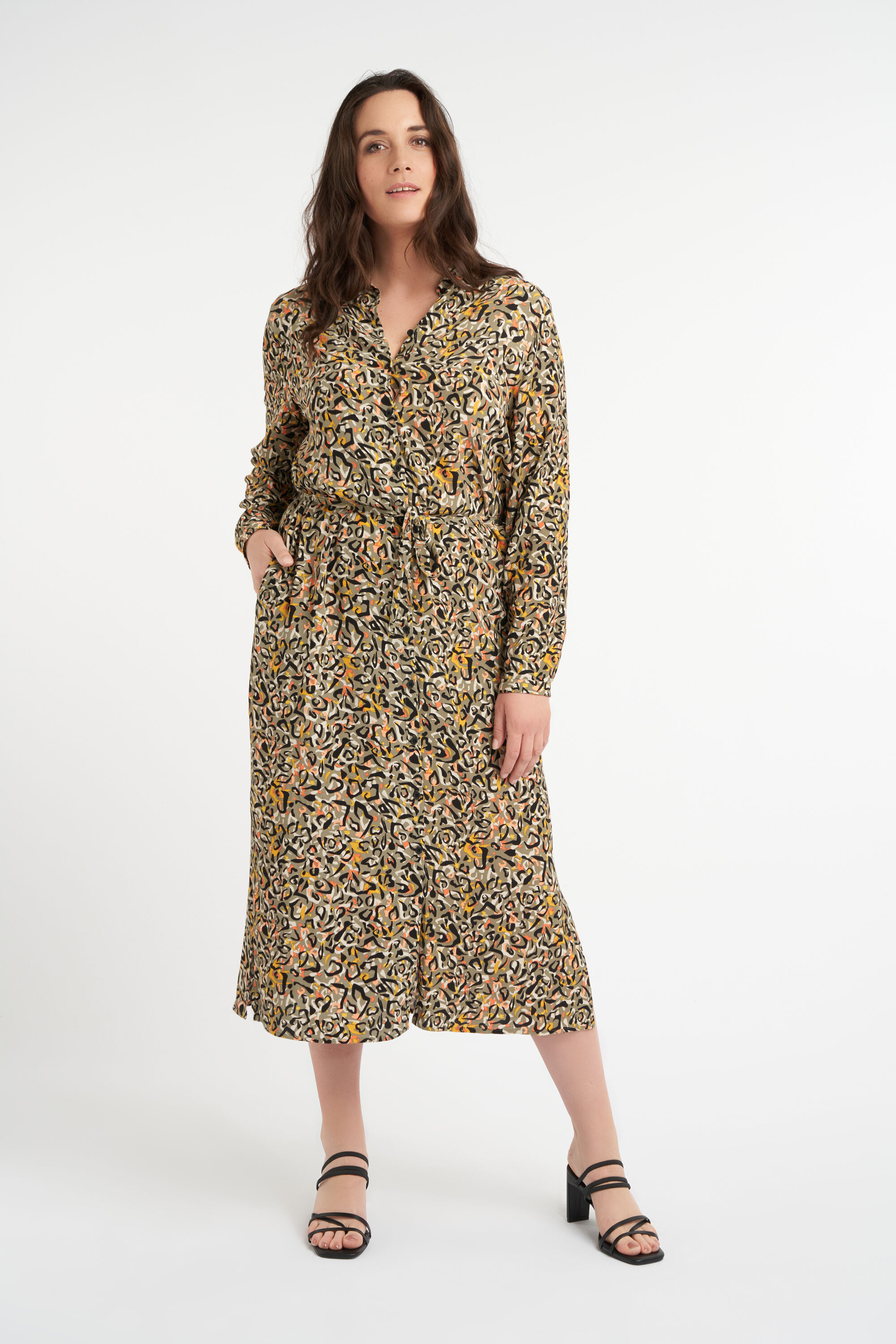 Robe longue avec ceinture &agrave; nouer image number 6