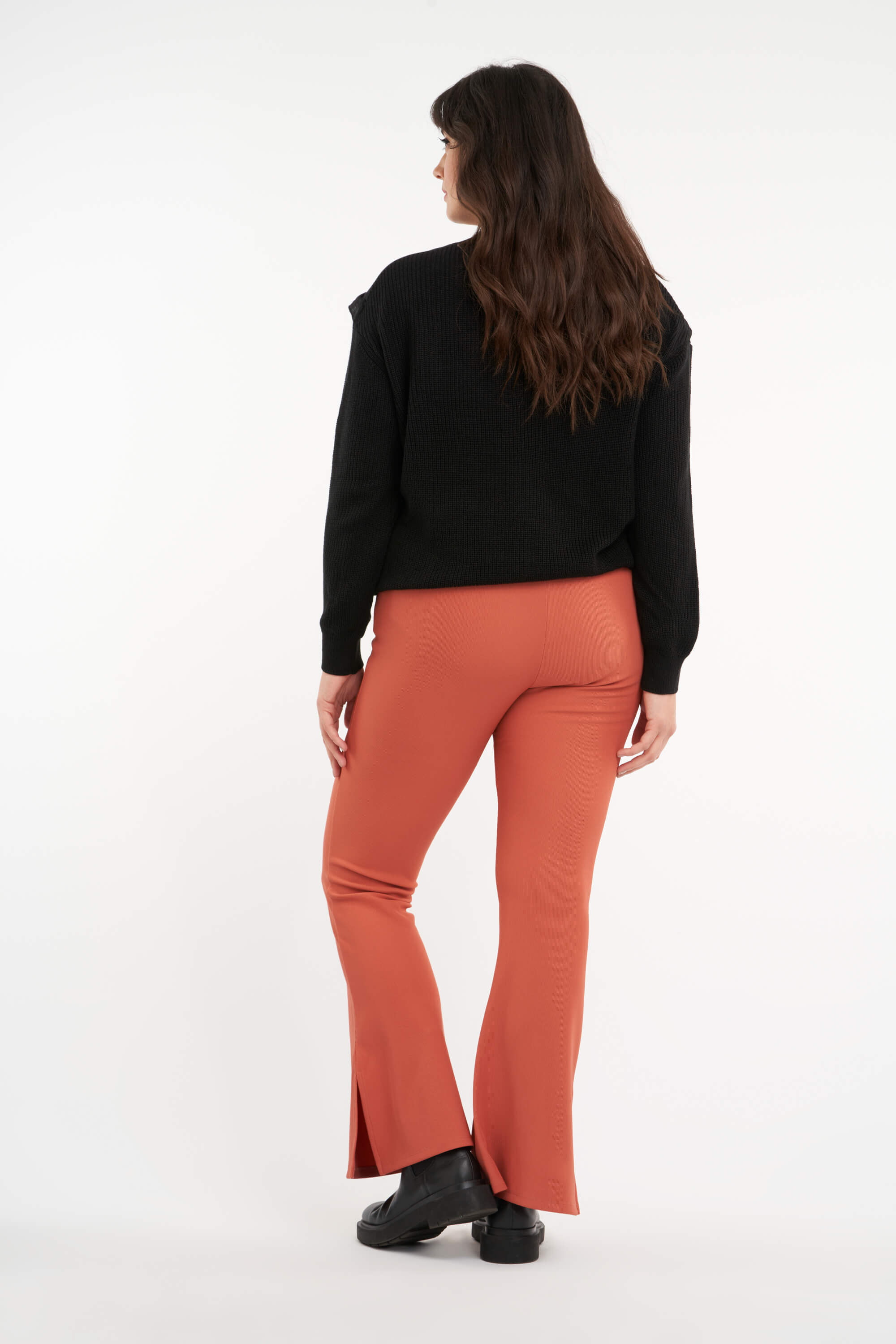 Legging &eacute;vas&eacute; avec fentes image number 4