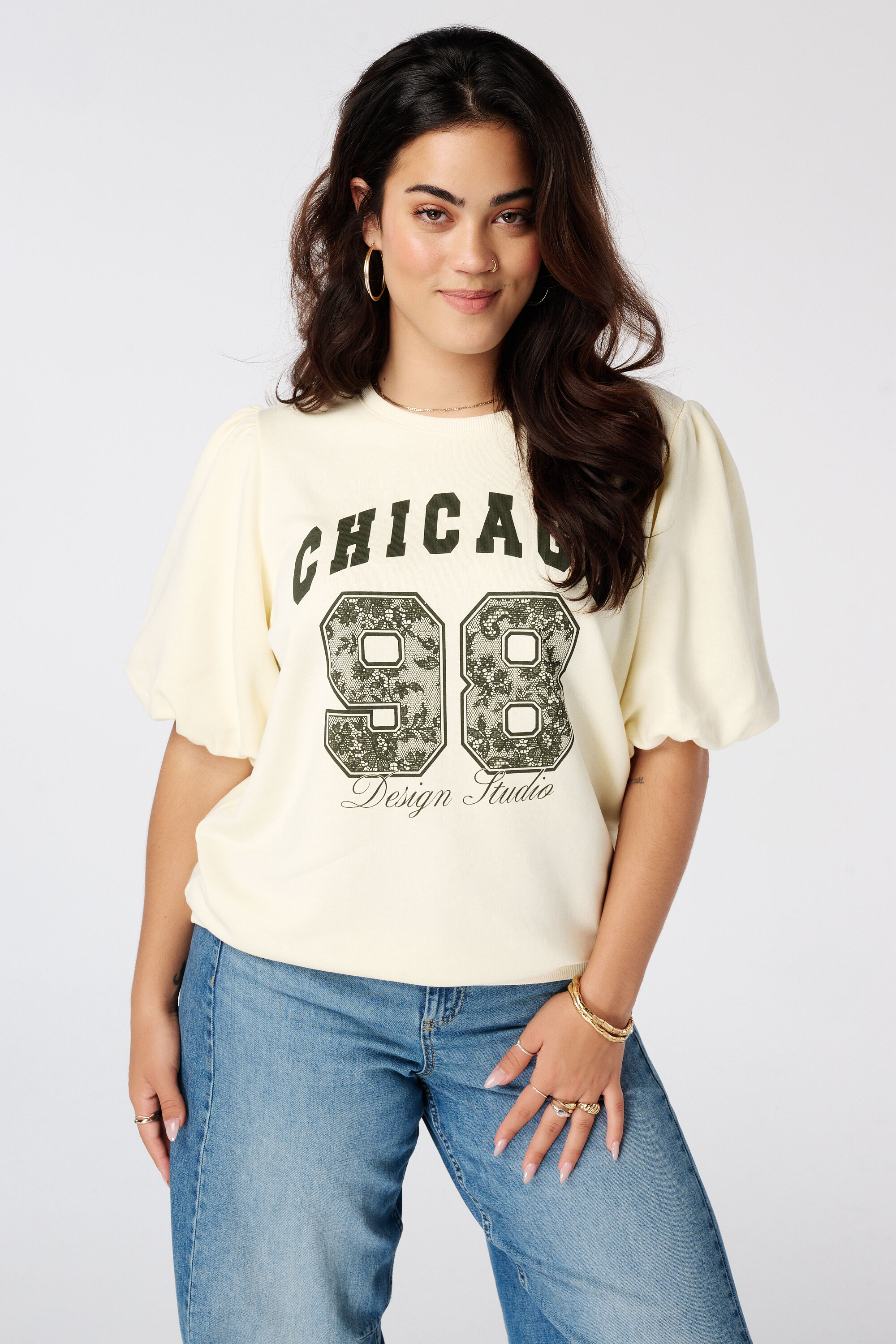 Sweat &agrave; manches bouffantes courtes