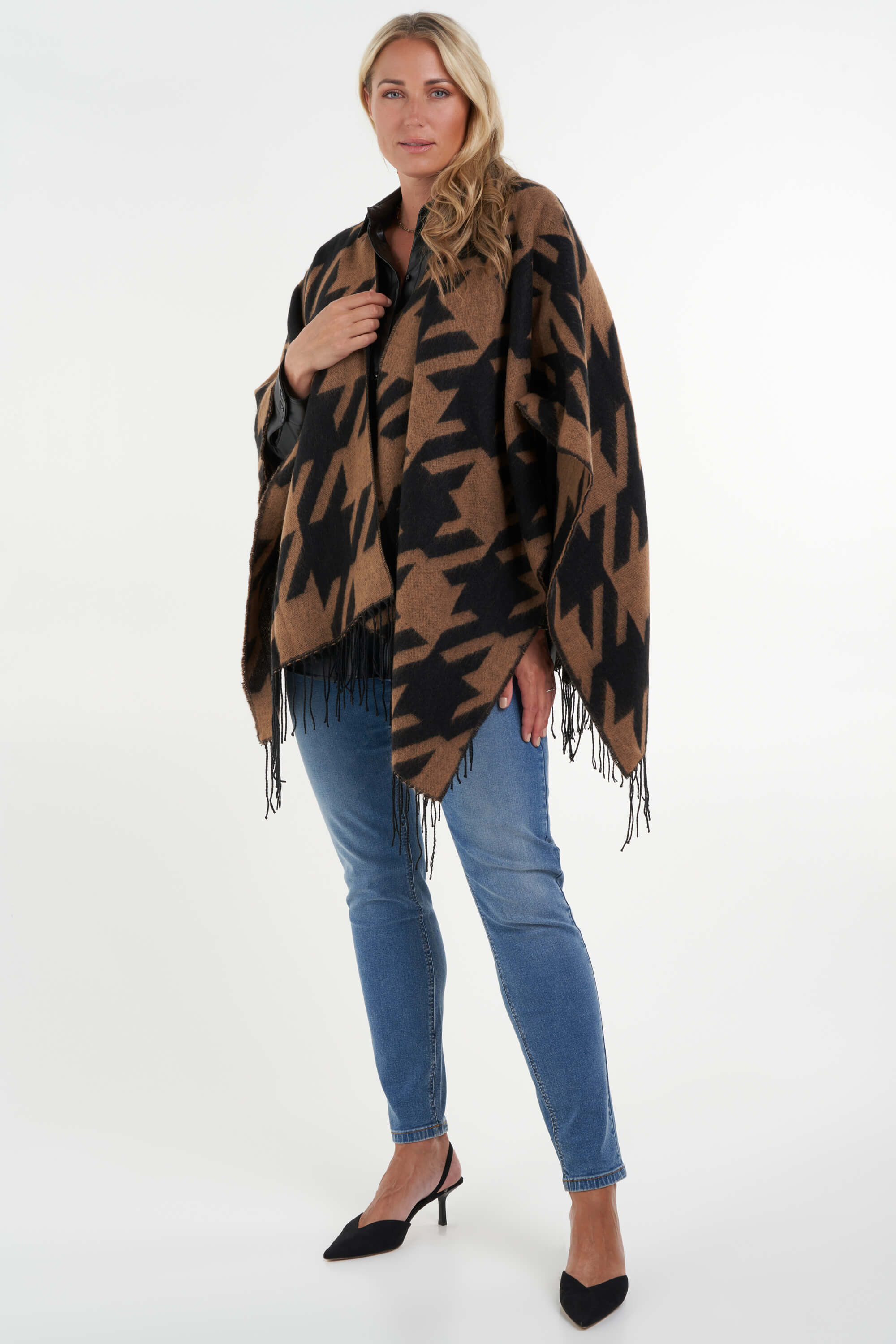 &Eacute;charpe &agrave; imprim&eacute;  image number 4