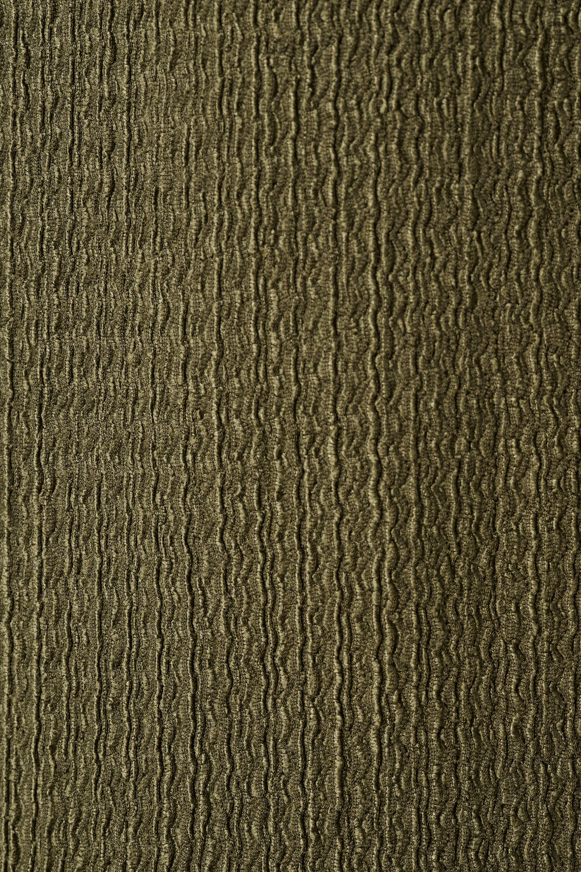 Combinaison avec col en V image number 6