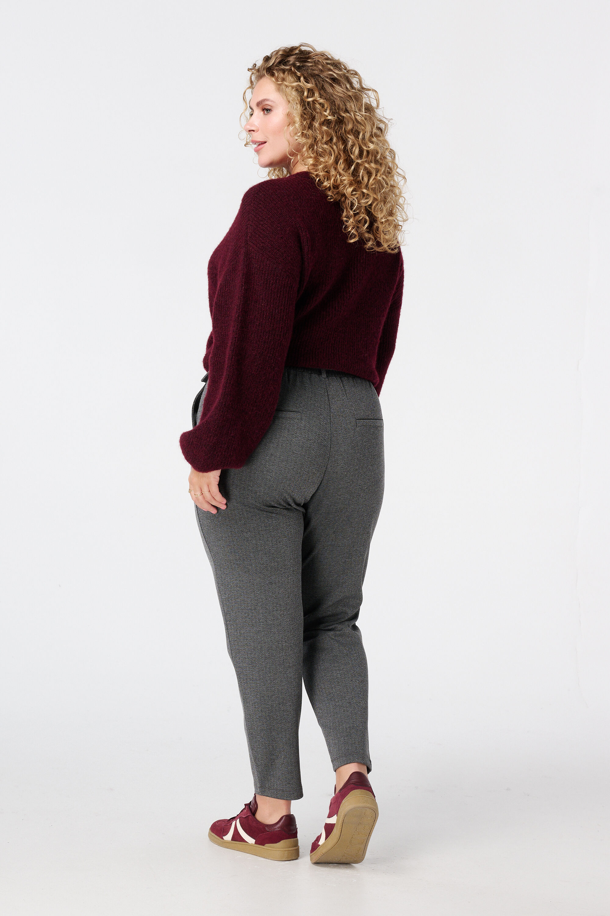 Pantalon slim fit avec ceinture image number 3