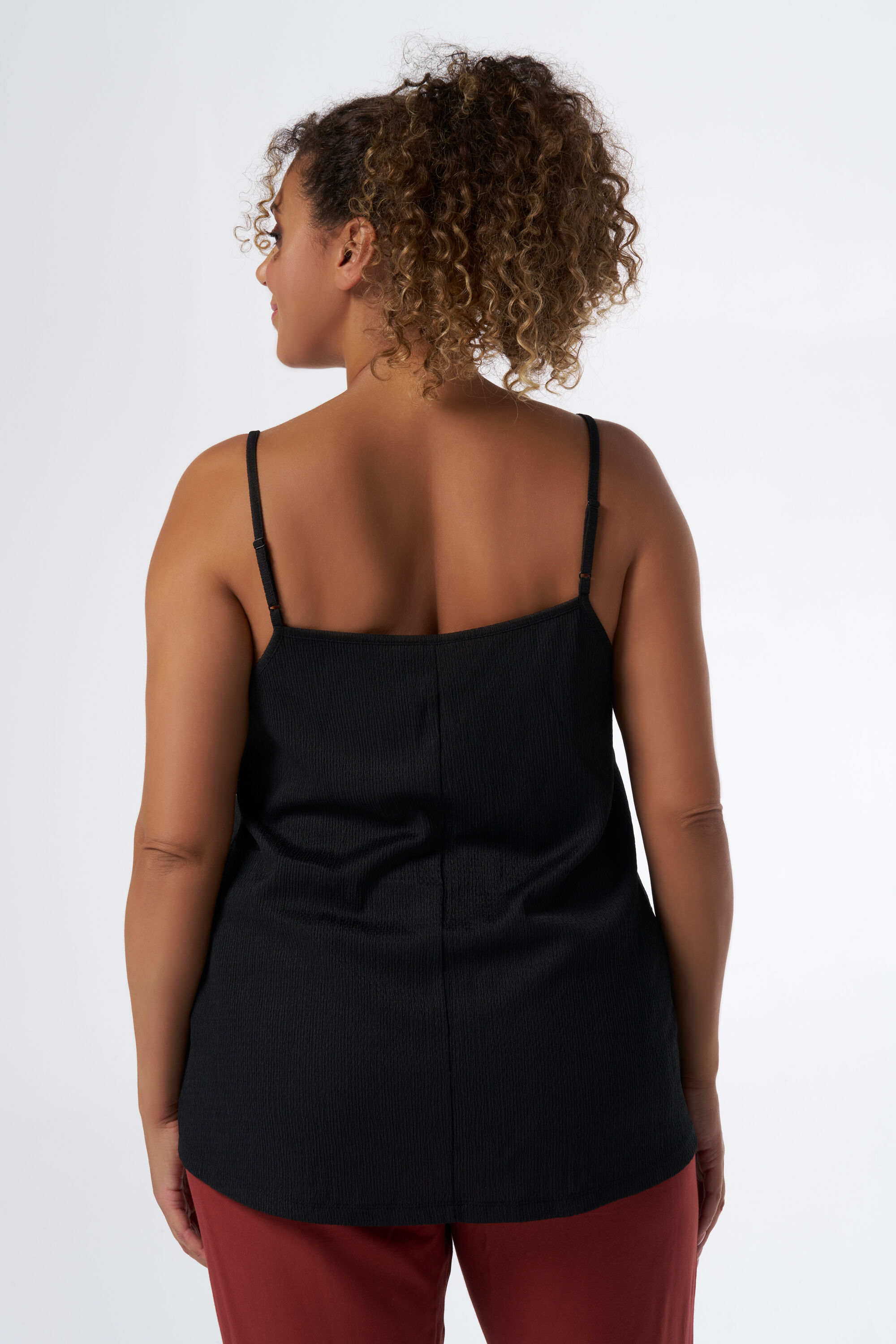 Haut &agrave; bretelles spaghetti image number 3