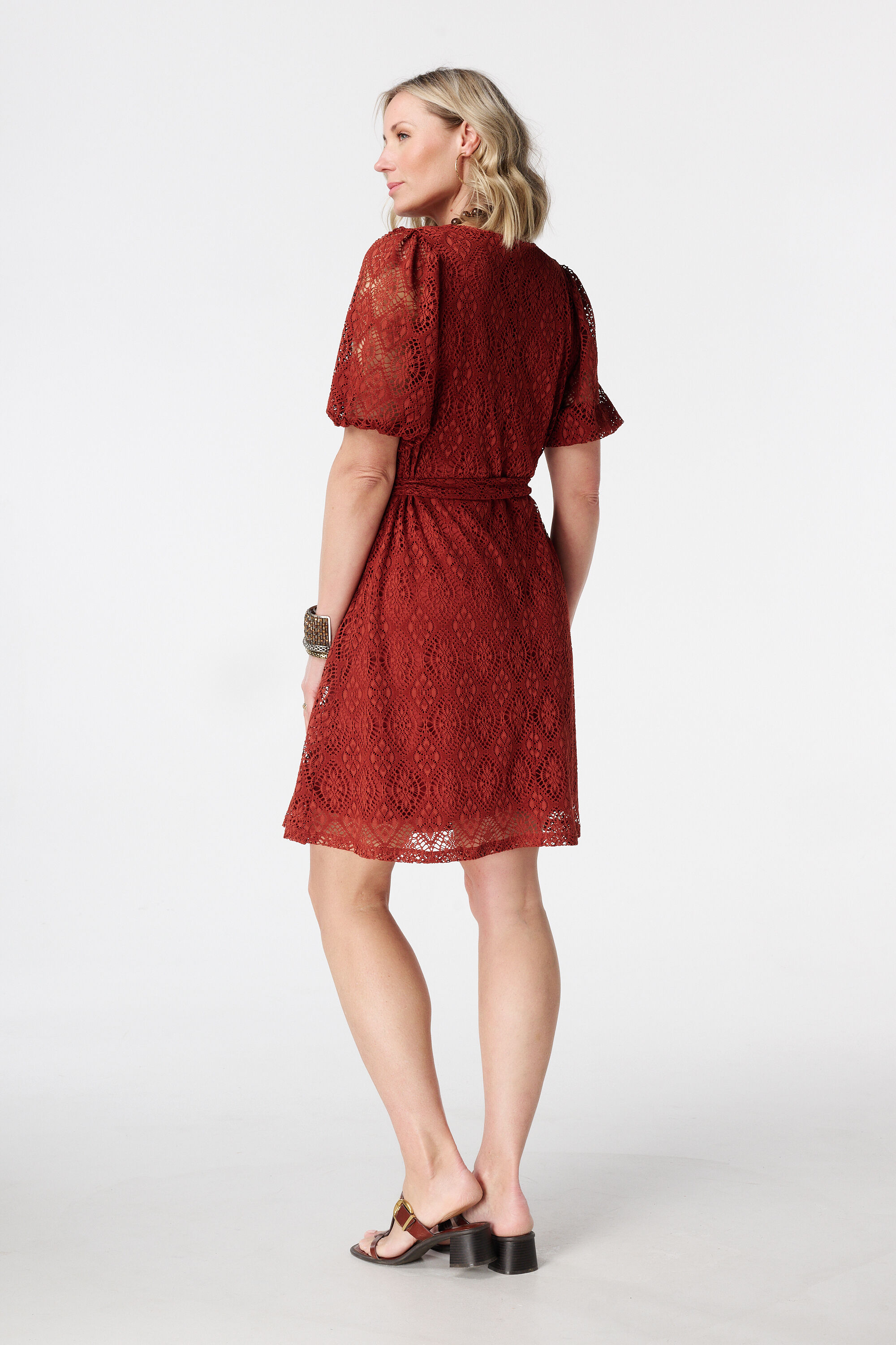 Robe en dentelle image number 3