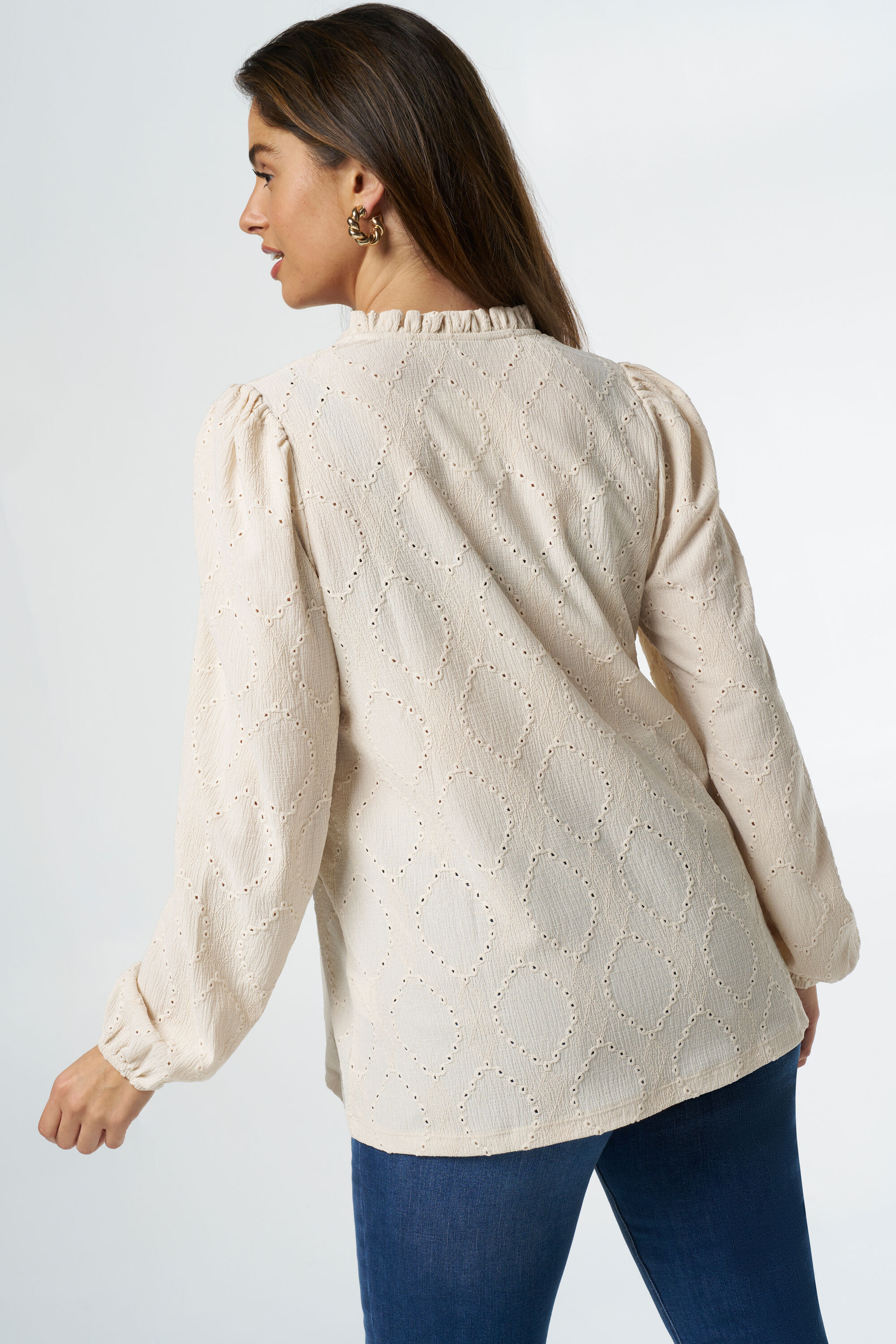 Haut avec broderie image number 3