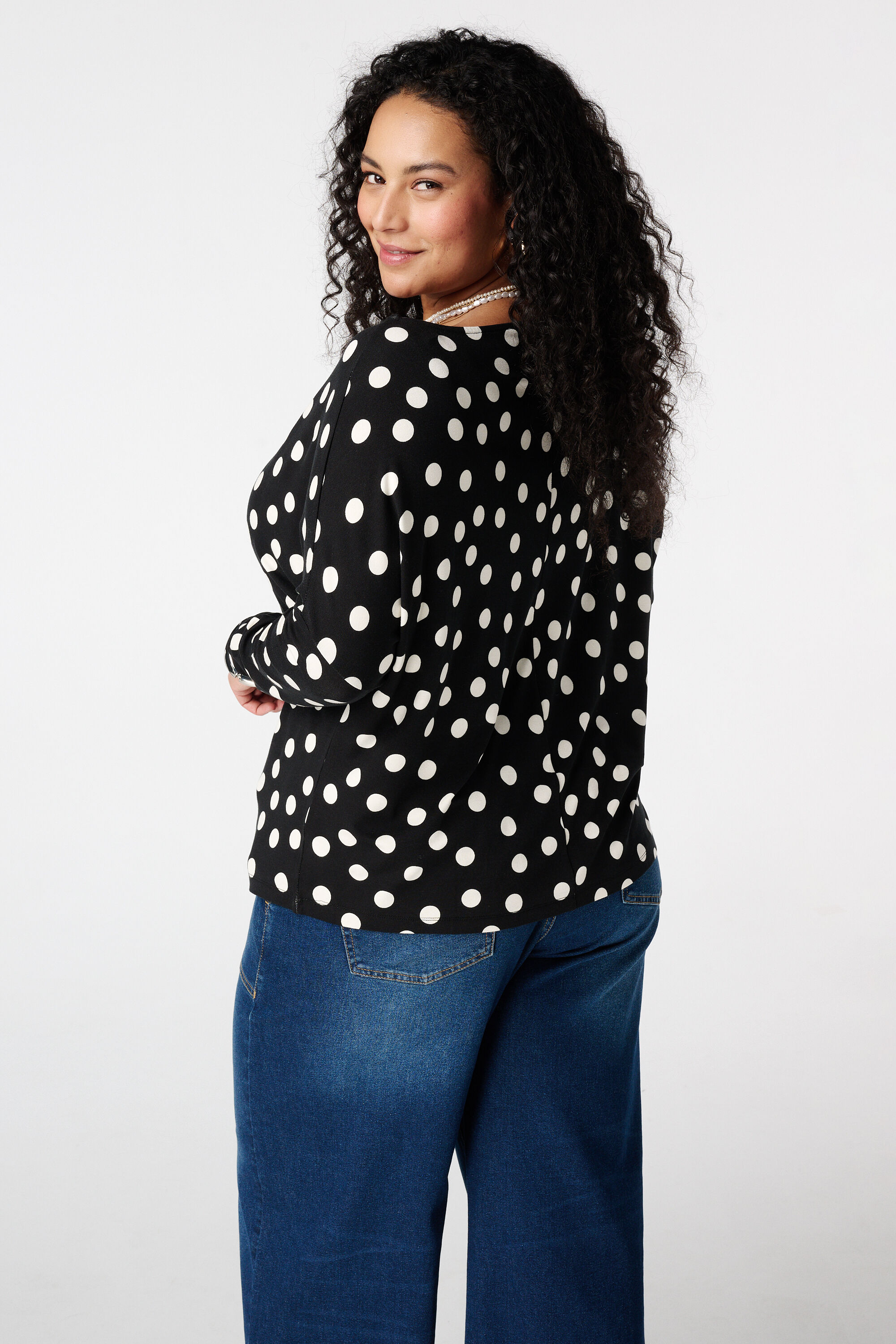 Top &agrave; col bateau image number 3