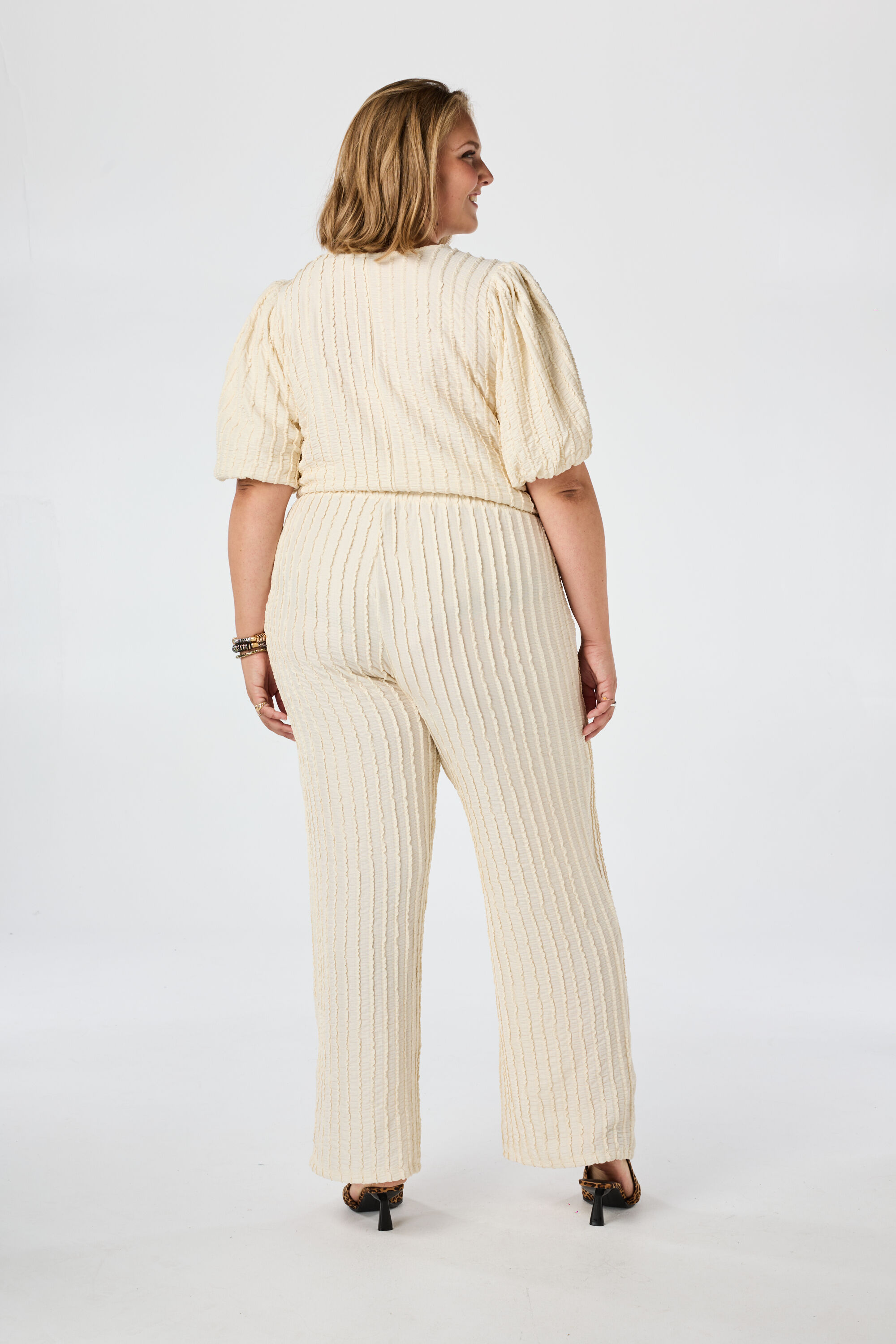 Pantalon &agrave; taille &eacute;lastique image number 4
