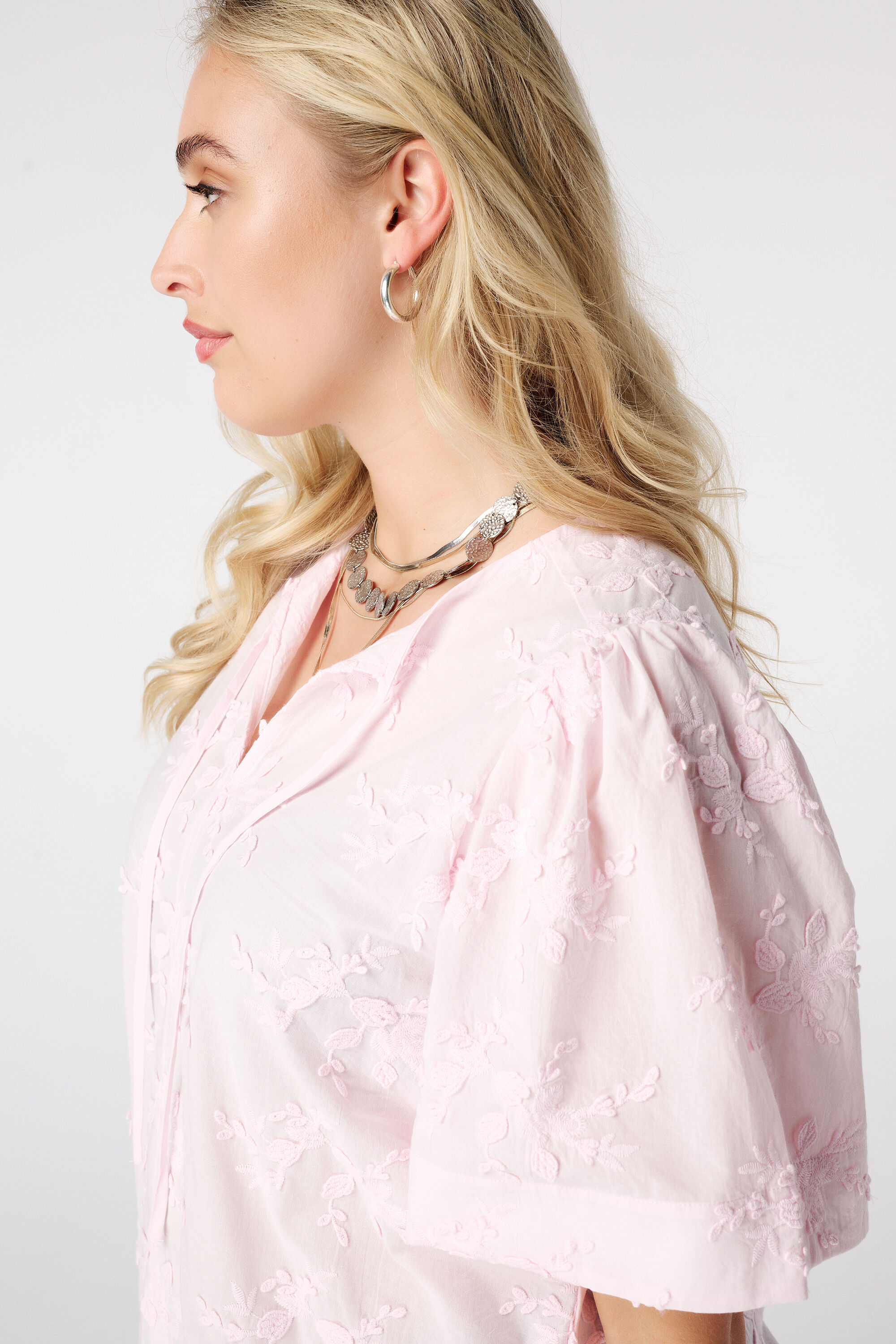 Blouse en coton avec broderie image number 4