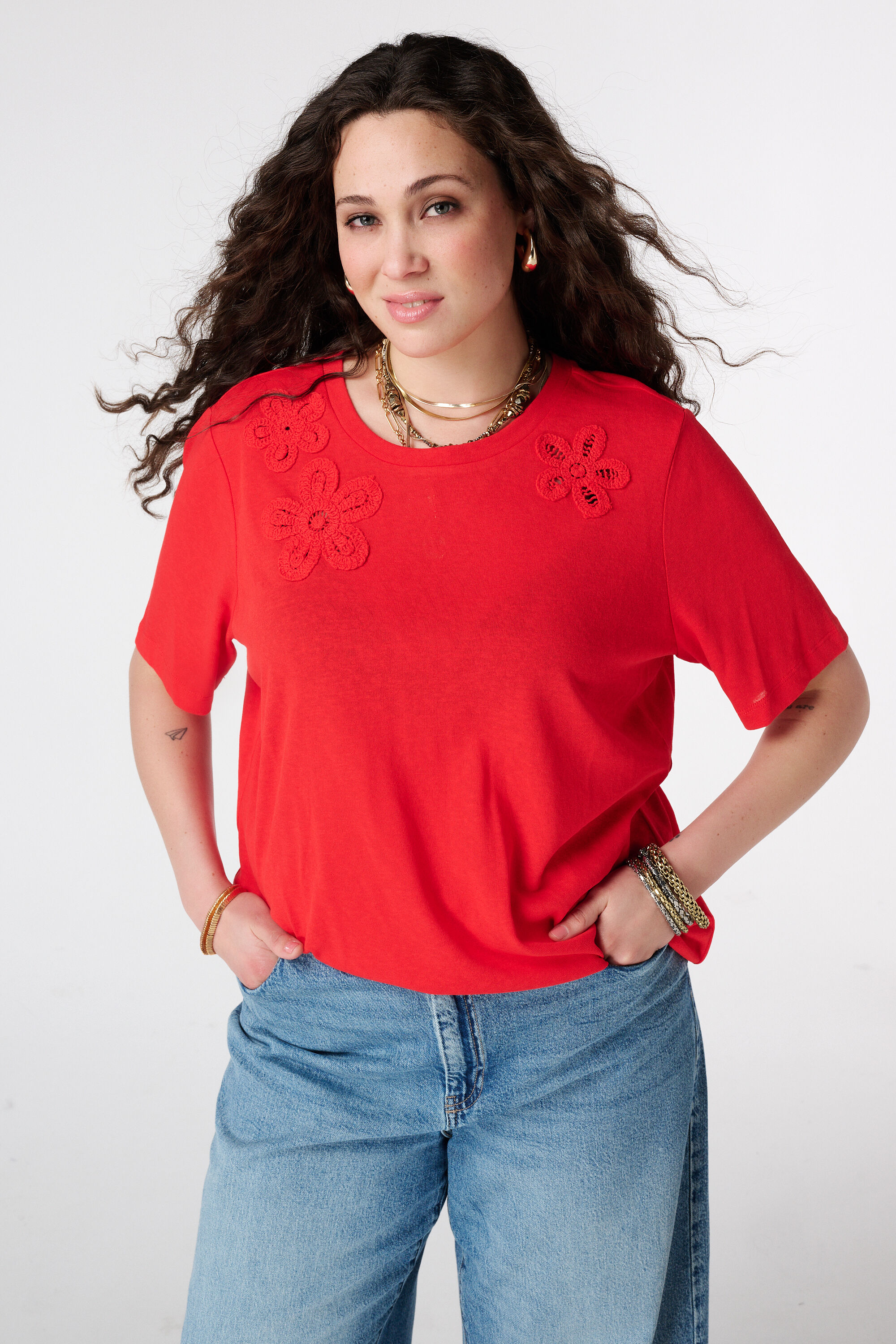 T-shirt avec c&oelig;urs en 3D image number 0