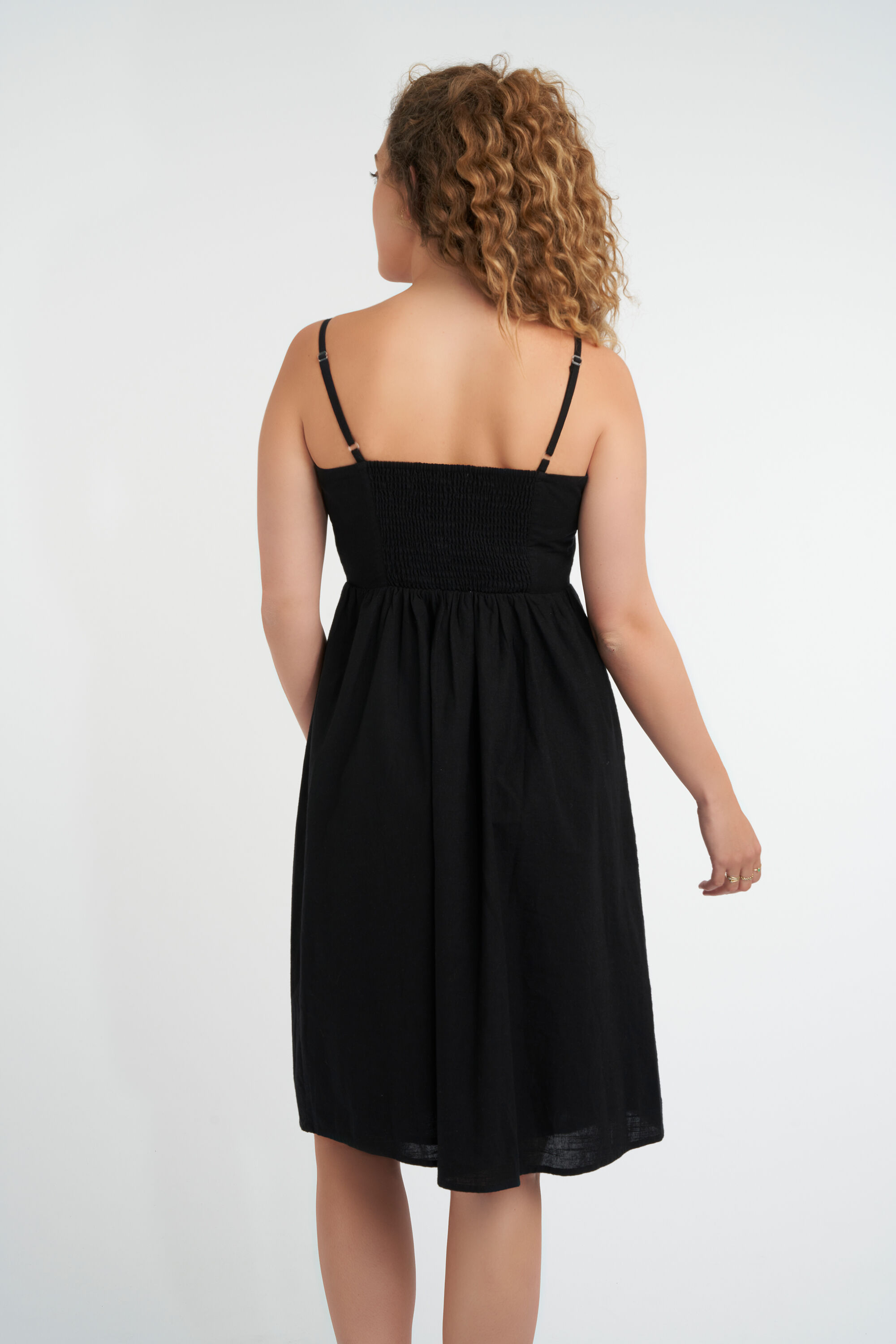 Robe boutonn&eacute;e  image number 4