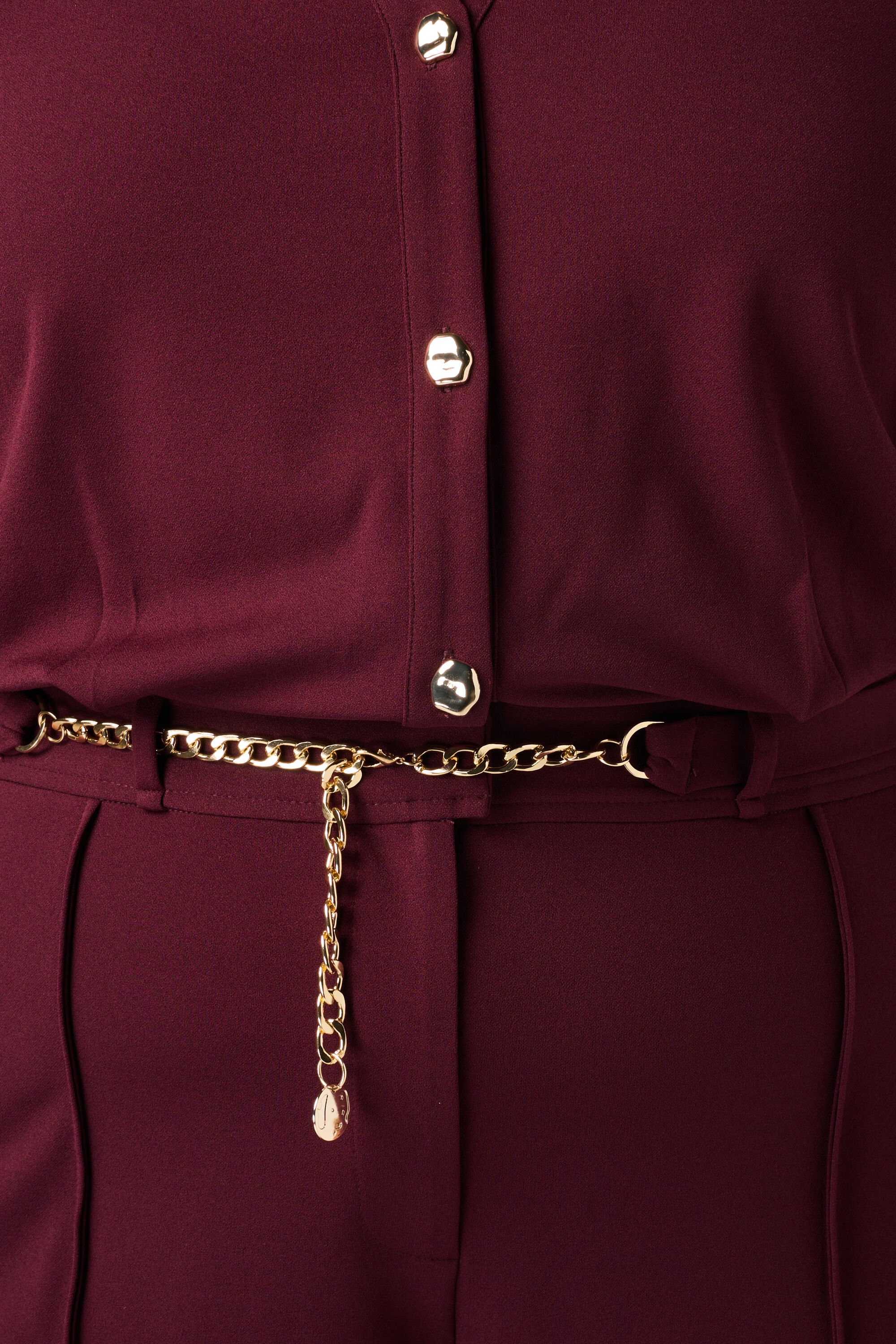 Combinaison avec ceinture cha&icirc;ne dor&eacute;e image number 6