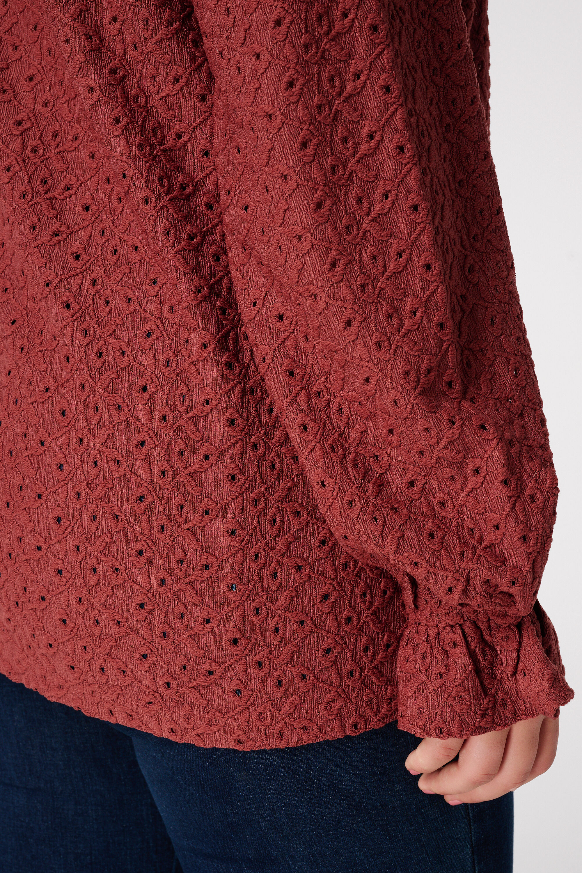 Haut avec broderie image number 5