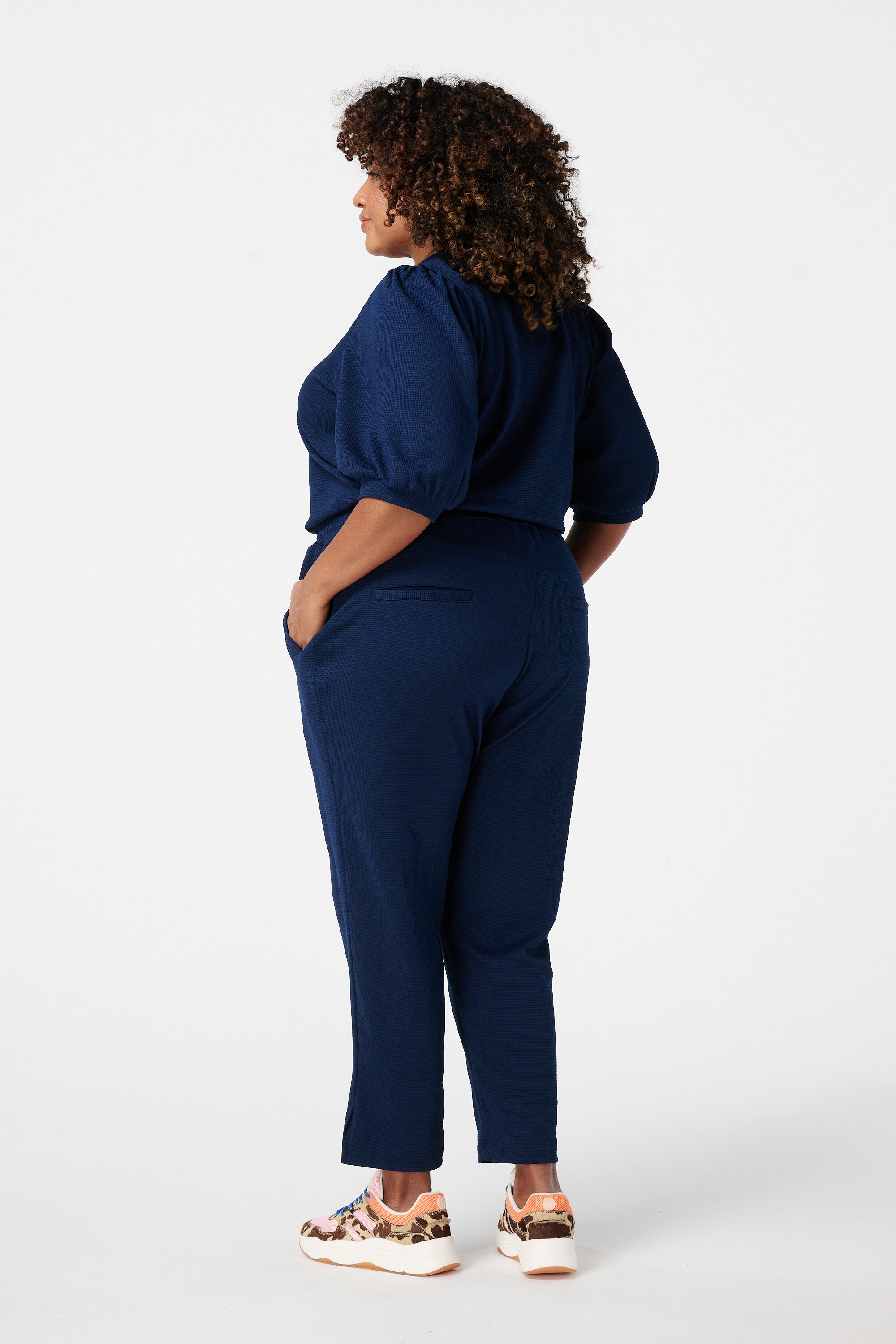 Pantalon avec taille &eacute;lastique image number 3