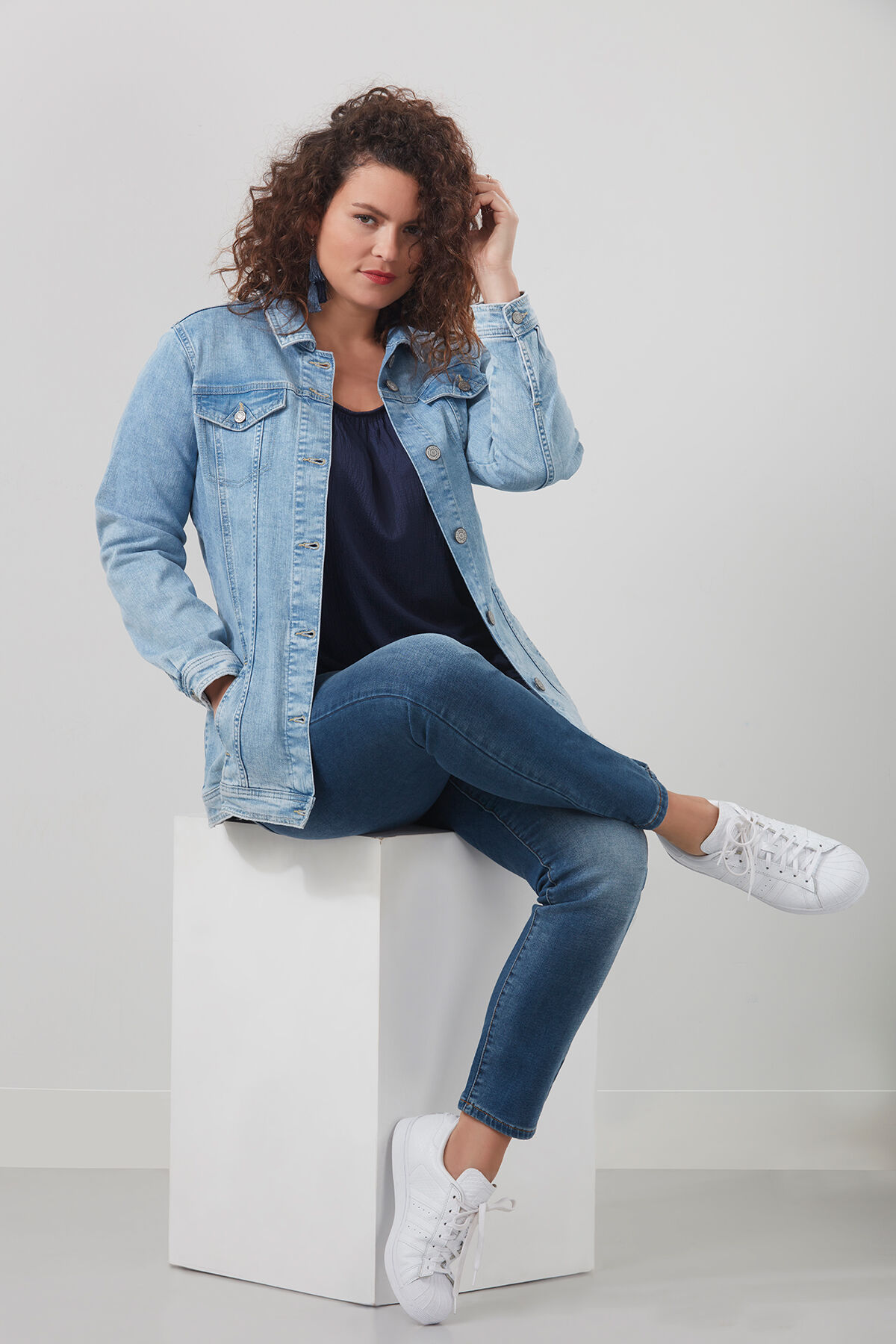 Veste en denim longue oversize image number 0
