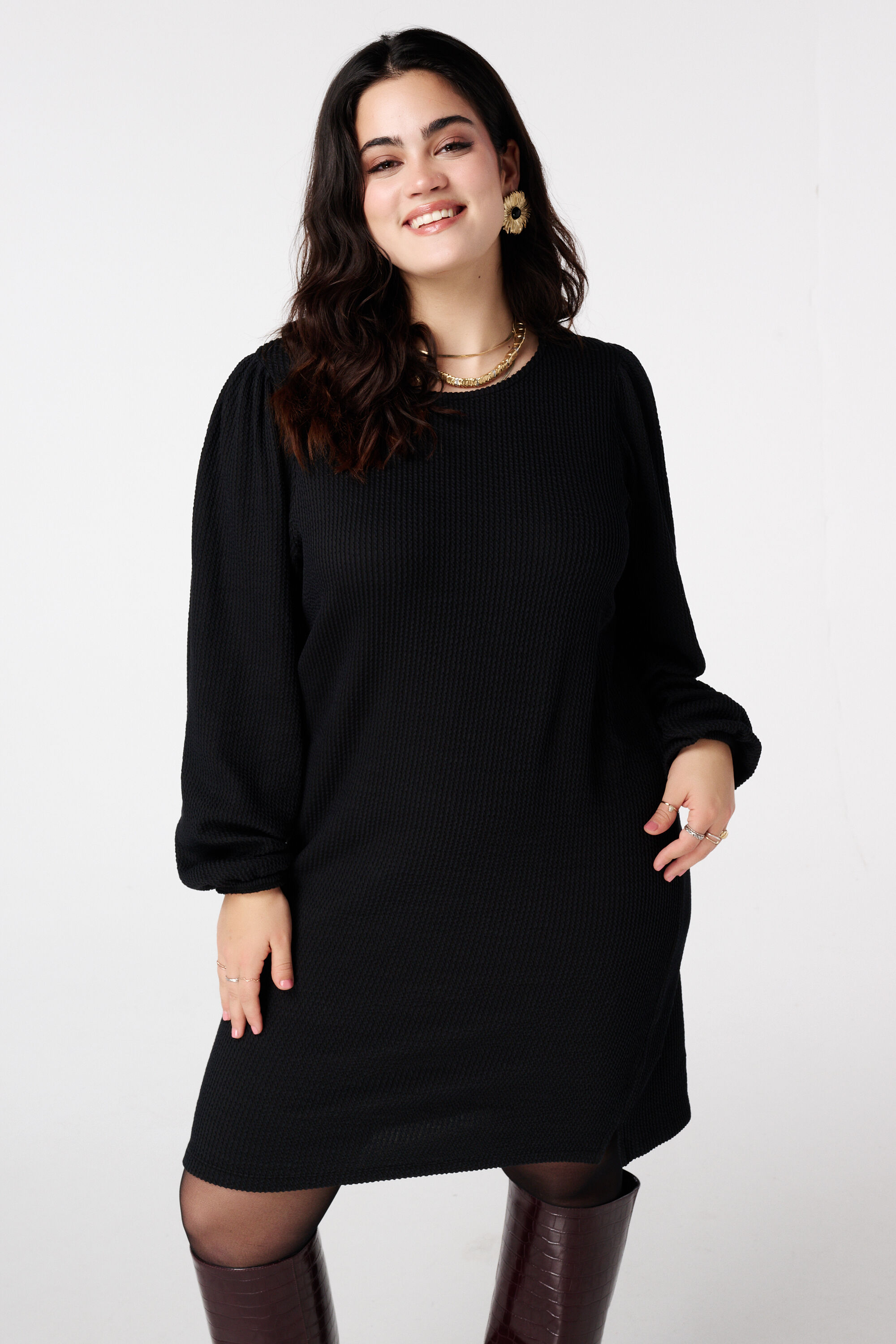 Robe droite &agrave; manches bouffantes image number 5