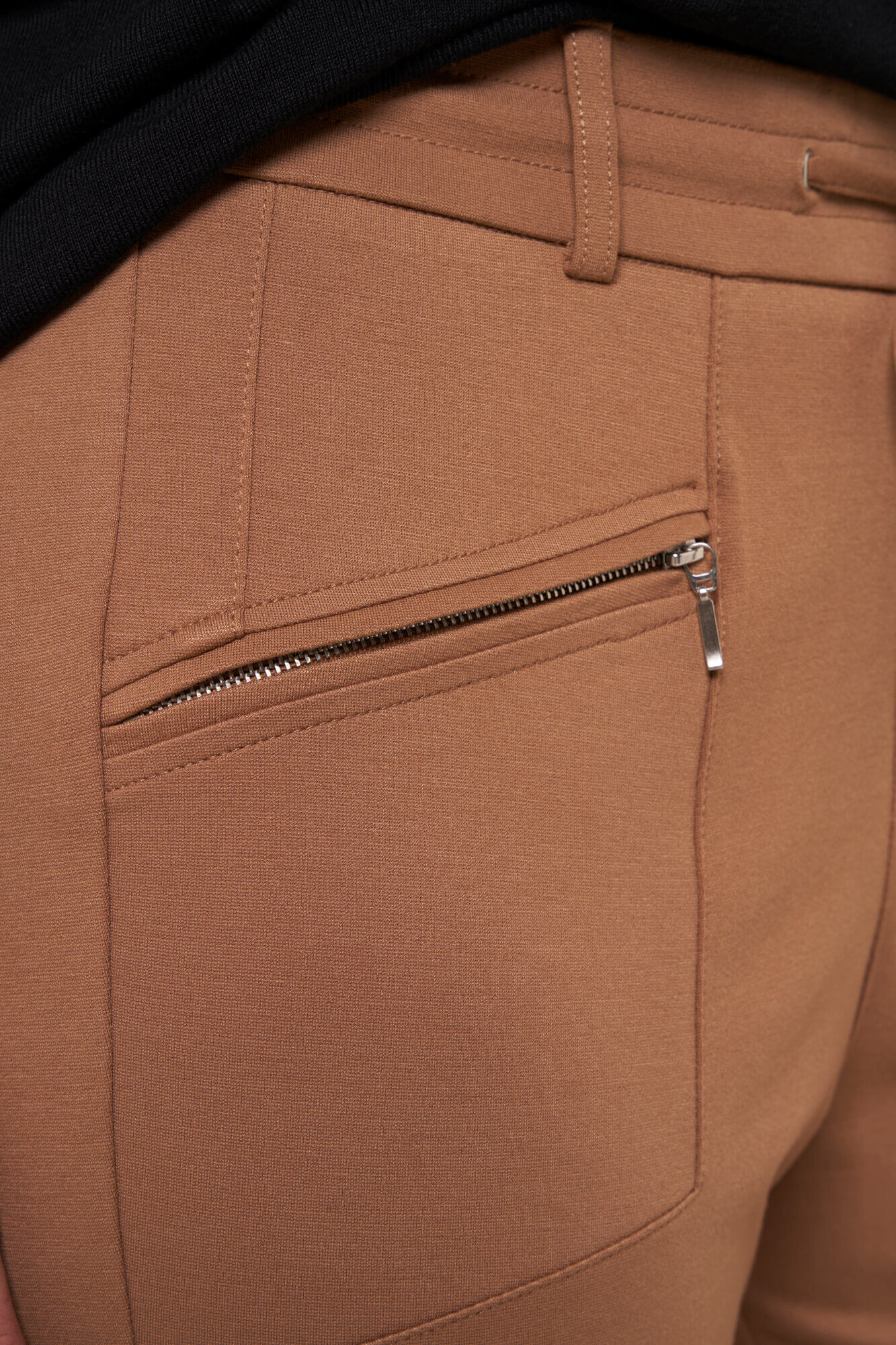 Pantalon &agrave; cordon de serrage image number 5