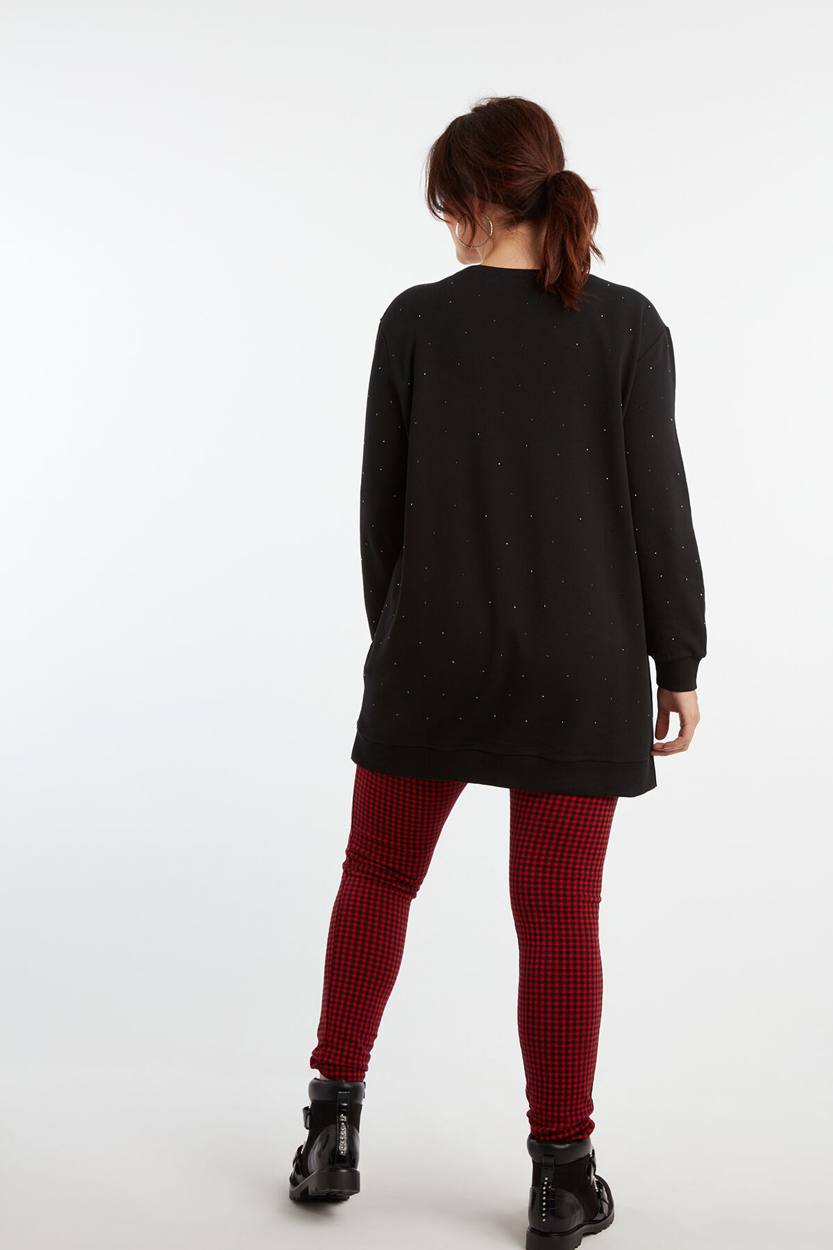 Pull avec clous image number 4