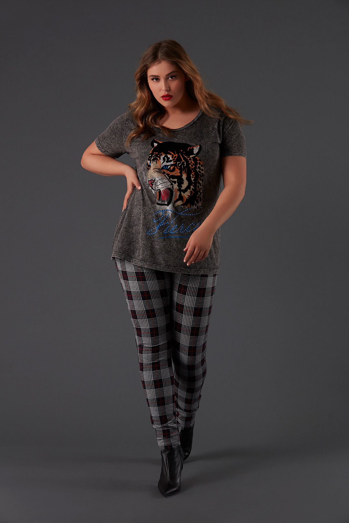 T-shirt avec imprim&eacute; tigre image number 4