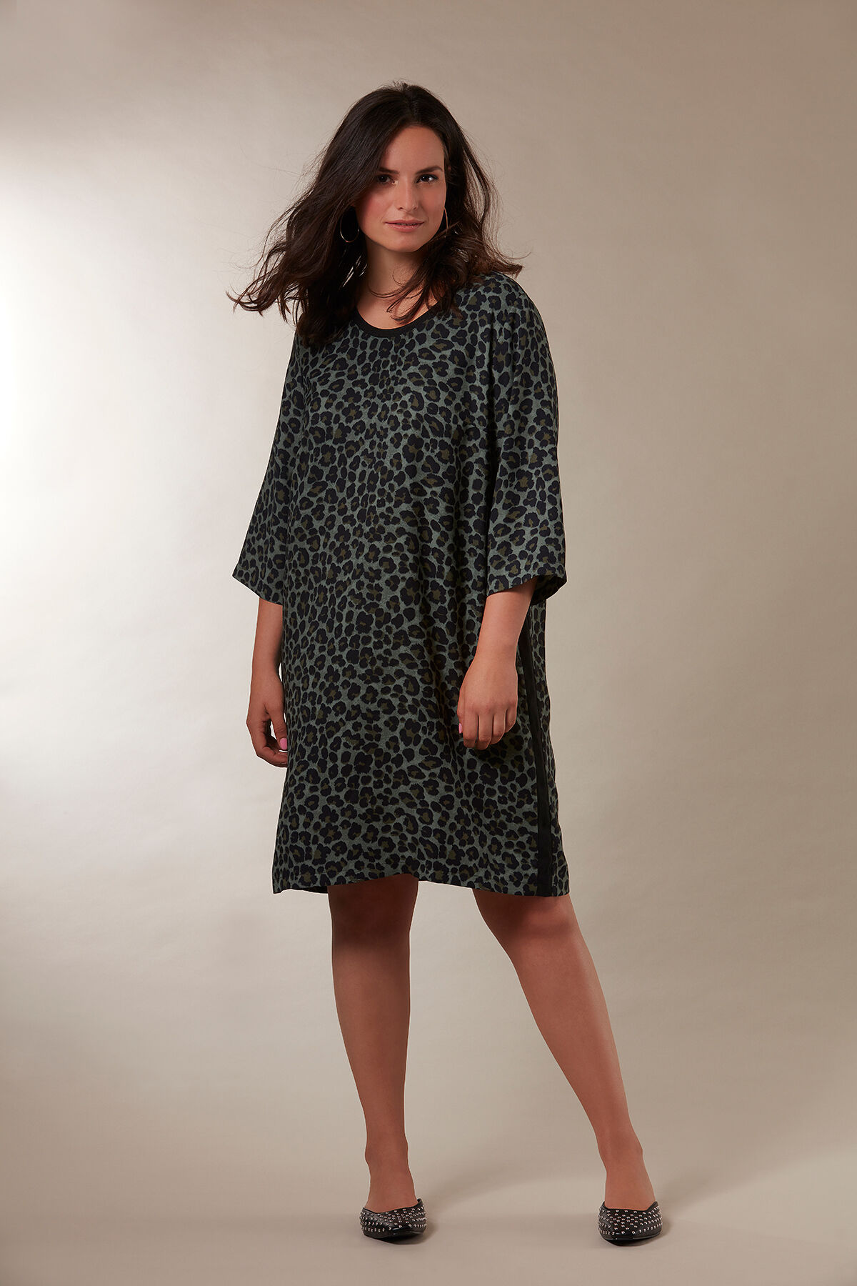 Robe &agrave; imprim&eacute; l&eacute;opard et rayure sport image number 4